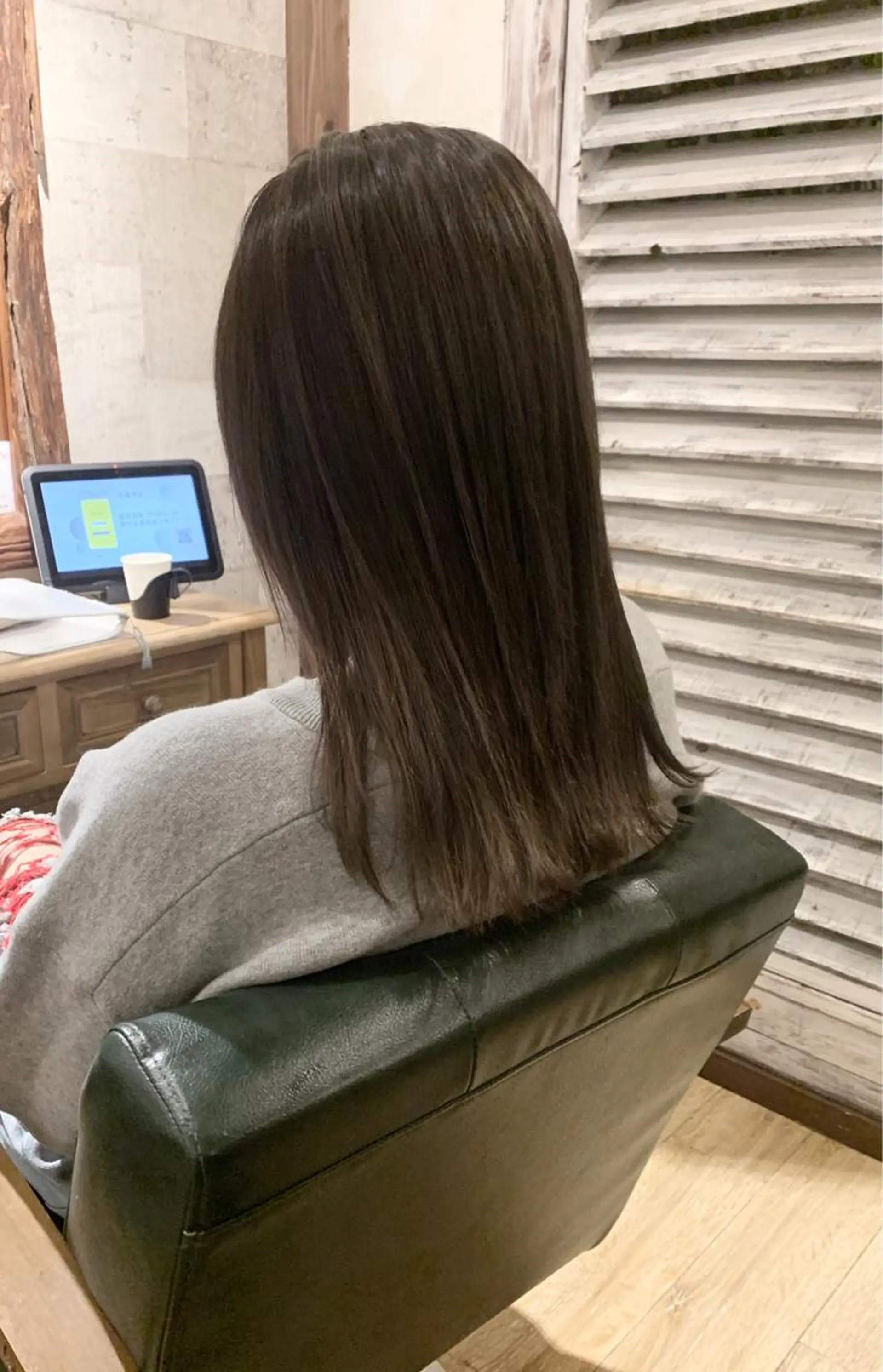 ミディアム カラー ブリーチ 透明感カラー グレージュ ハイライトカラー イルミナカラー 田村和範/似合わせ カラー/髪質改善のヘアスタイル