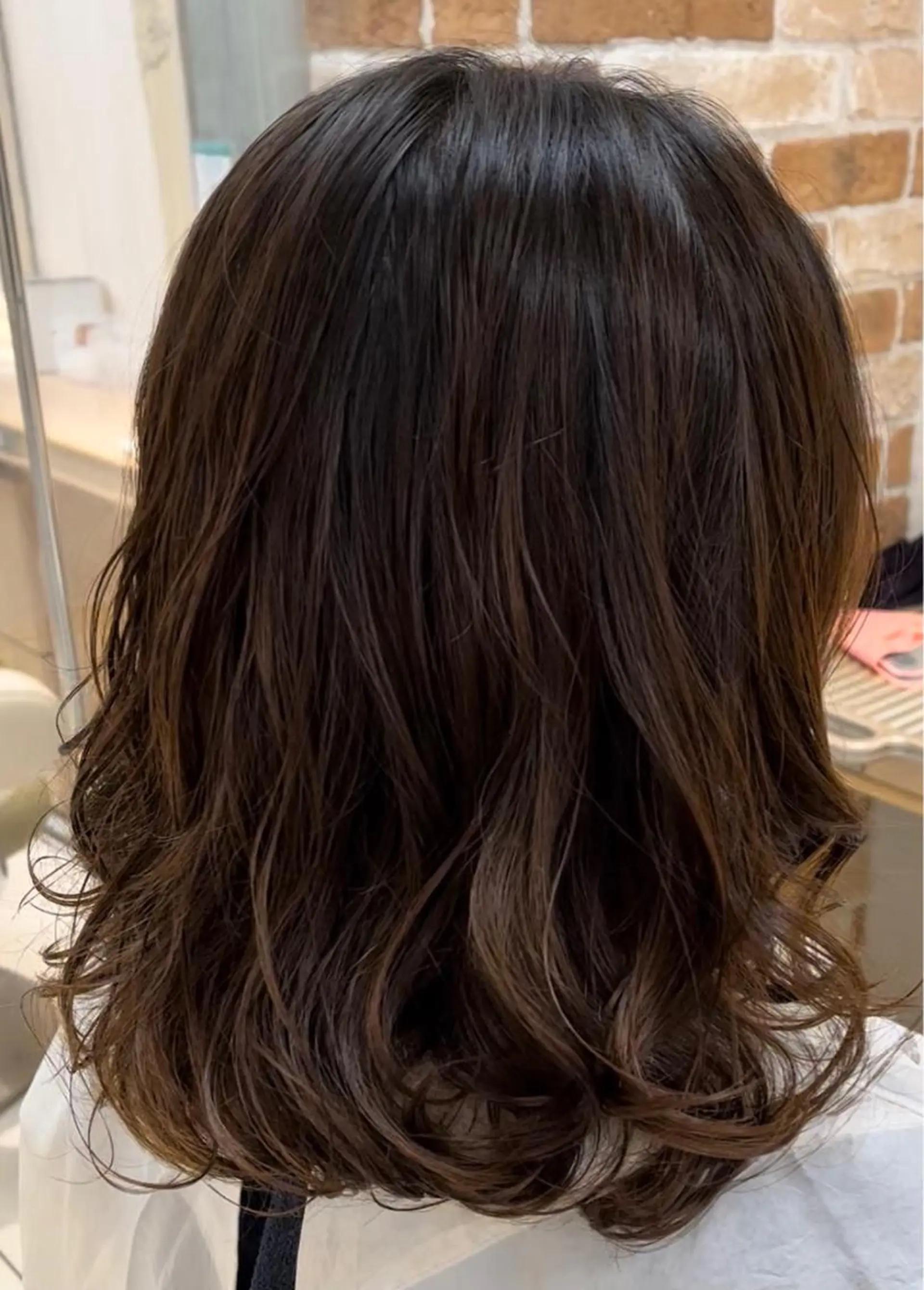 ミディアム パーマ 副店長 星野 梨南葉のヘアスタイル