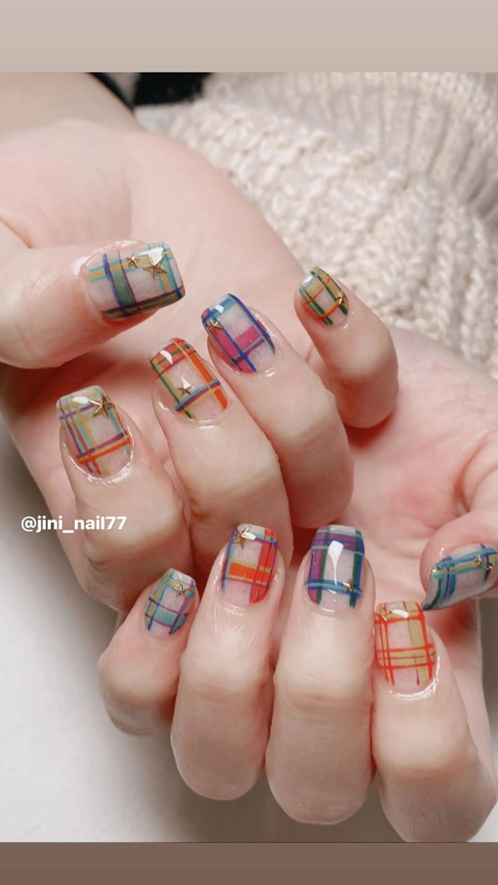 ネイル JINI NAIL所属・ジニ ネイルのネイルデザイン