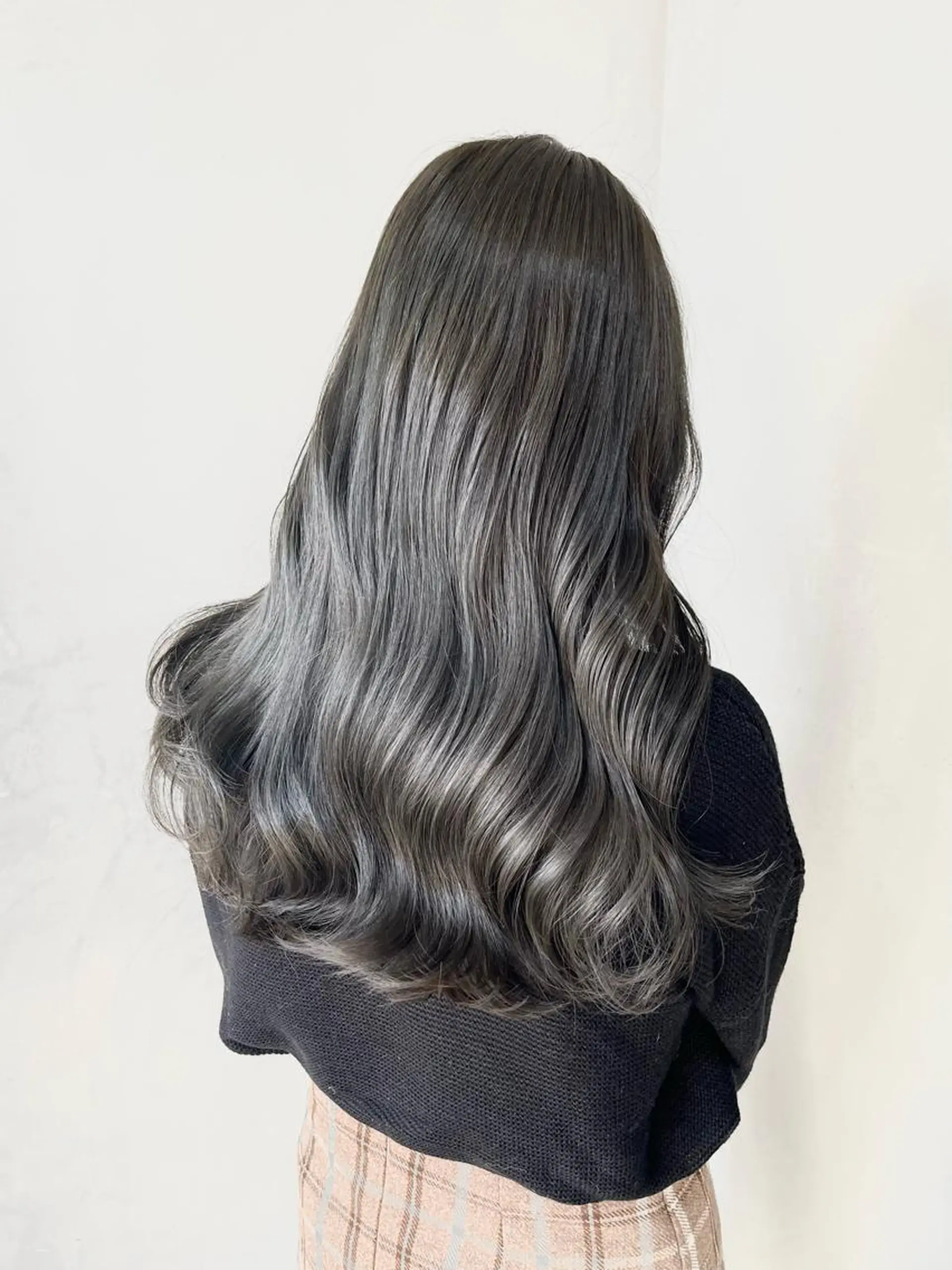 ミディアム カラー パーマ ヘアアレンジ メンズ キッズ ネイル マツエク・マツパ アイブロウ メンズブリーチ メンズ韓国風 ベージュカラー 黒髪 ブリーチ ヘアカラー トリートメント 韓国ヘア🫧 KAZUTOのヘアスタイル