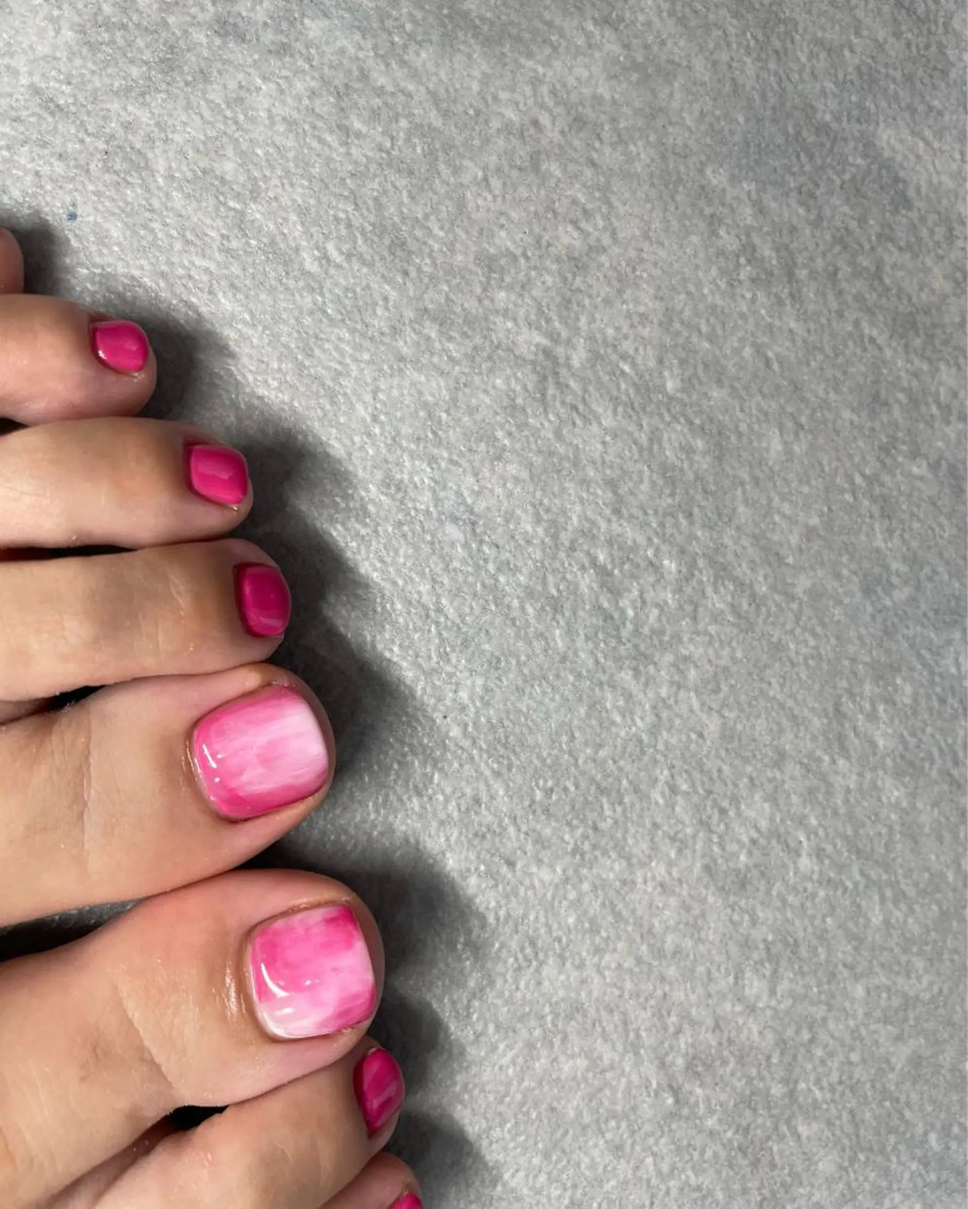 ネイル フットネイル ハンドネイル フットネイル kiii.__ ✴︎*のネイルデザイン