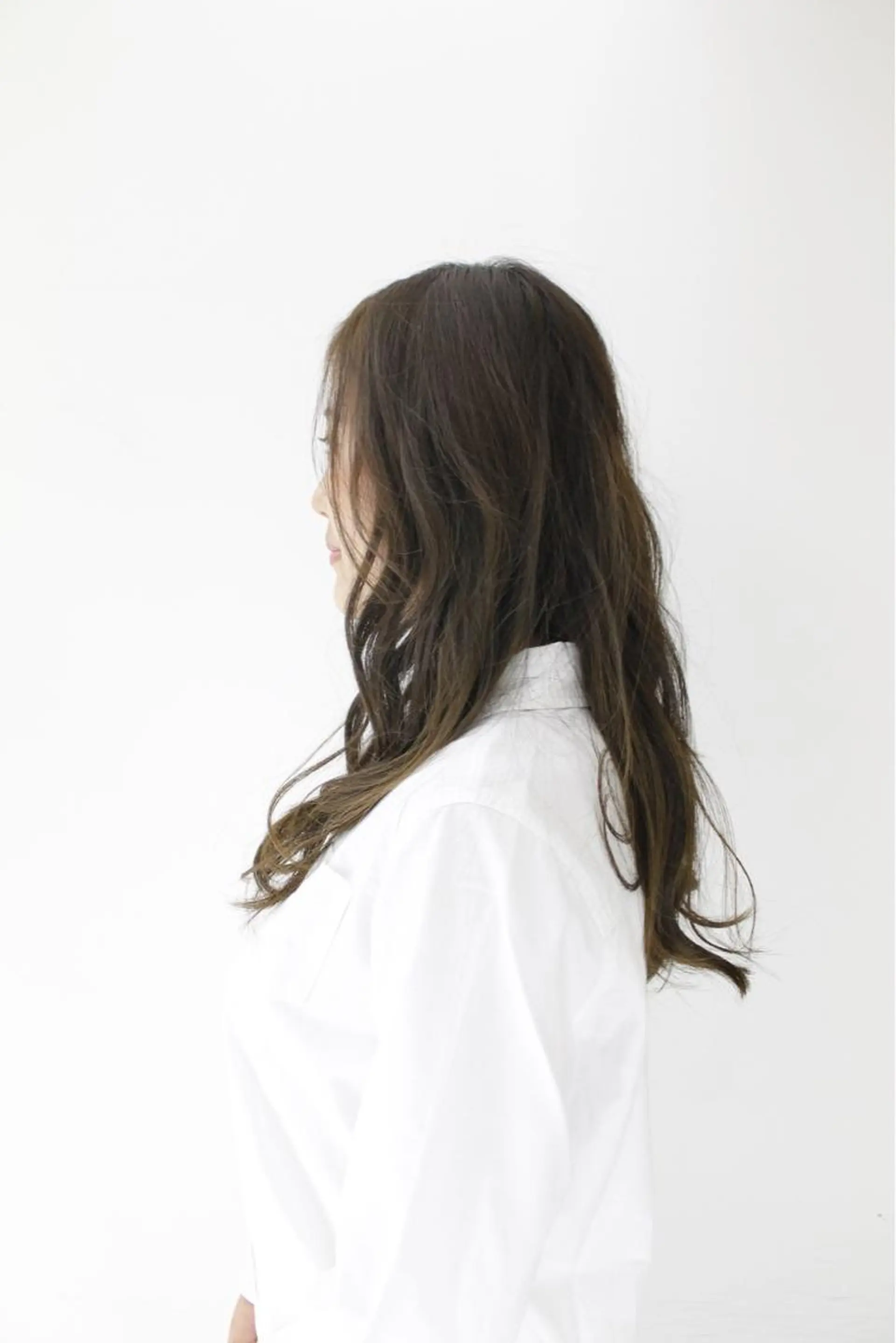 セミロング カラー 永岡 鉄平のヘアスタイル