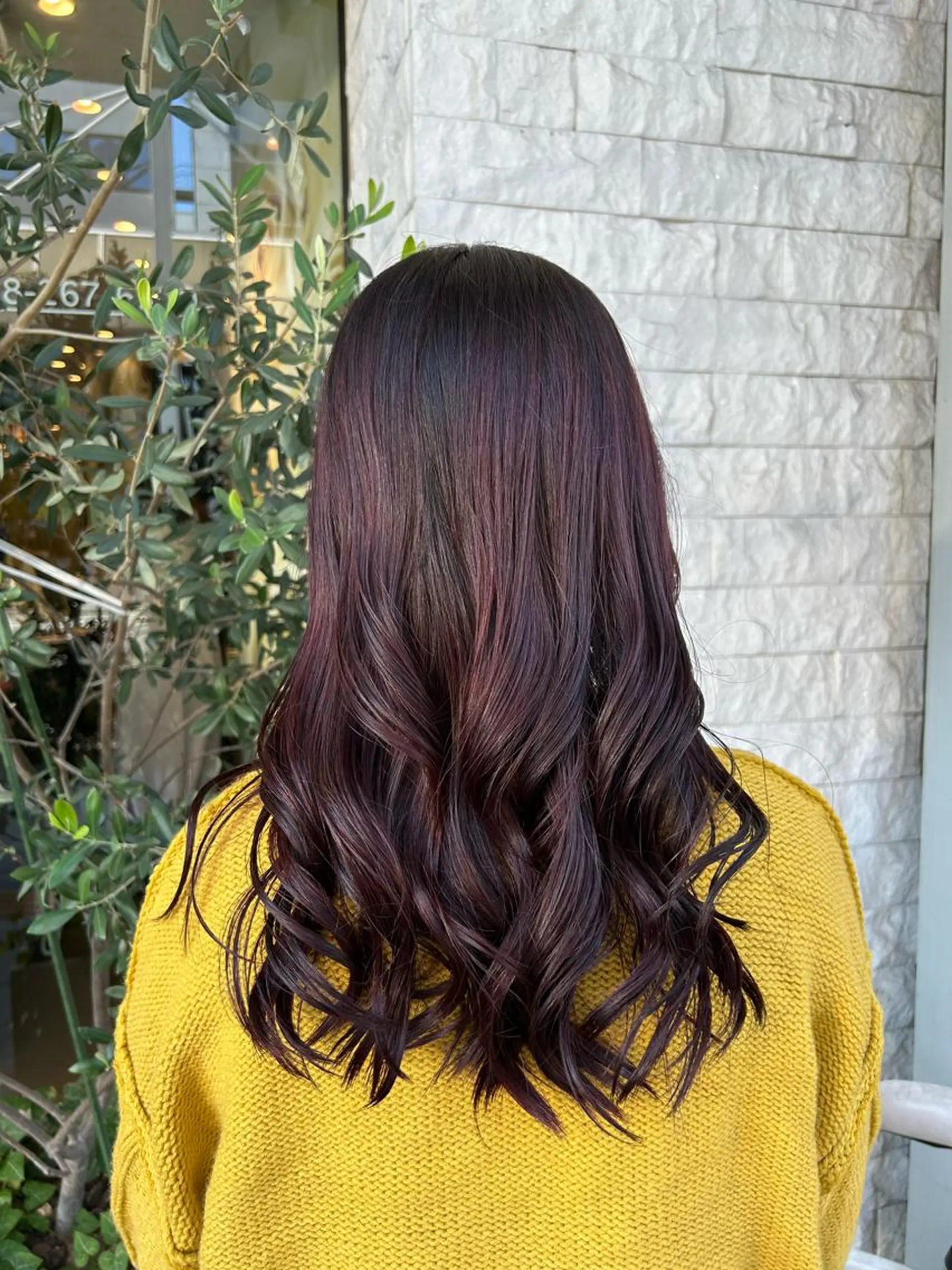 セミロング 川﨑 真歩のヘアスタイル