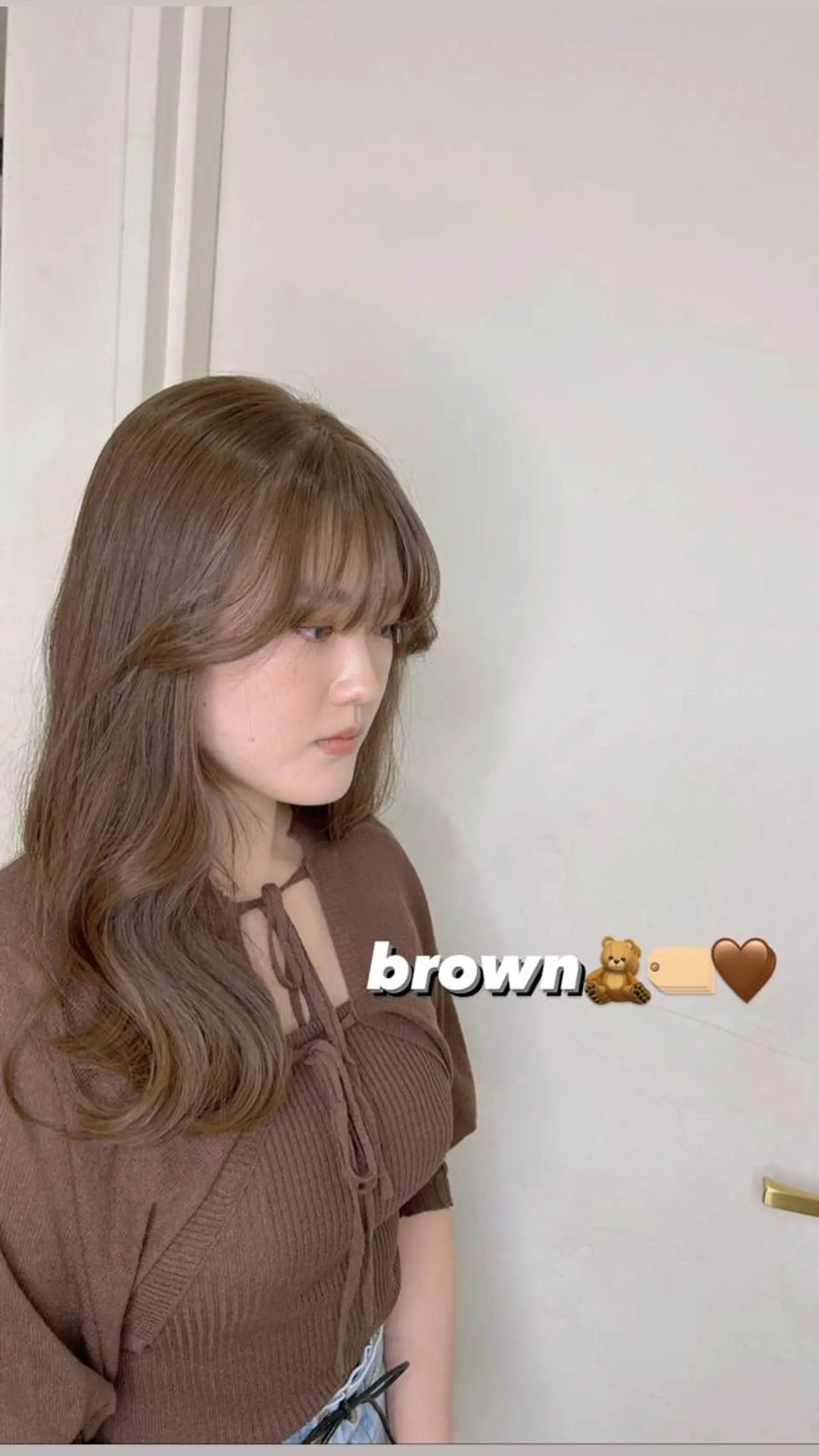 ロング 透明感カラー NAN AMI グレージュのヘアスタイル