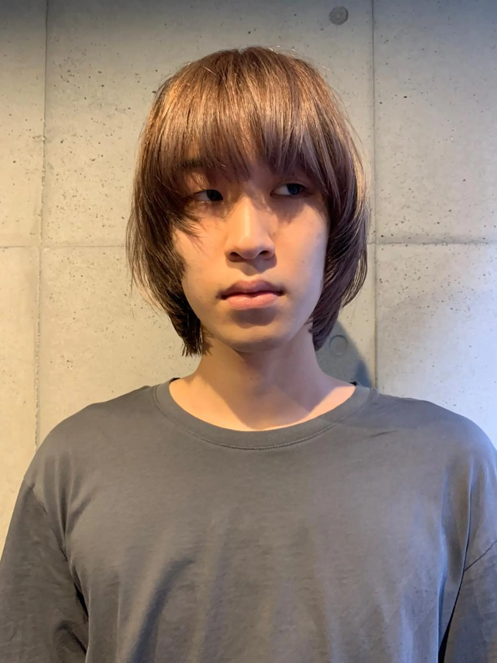 ミディアム カラー メンズ カット ヘアカラー トリートメント 似合わせウルフ/ レイヤー/山本祐輔のヘアスタイル