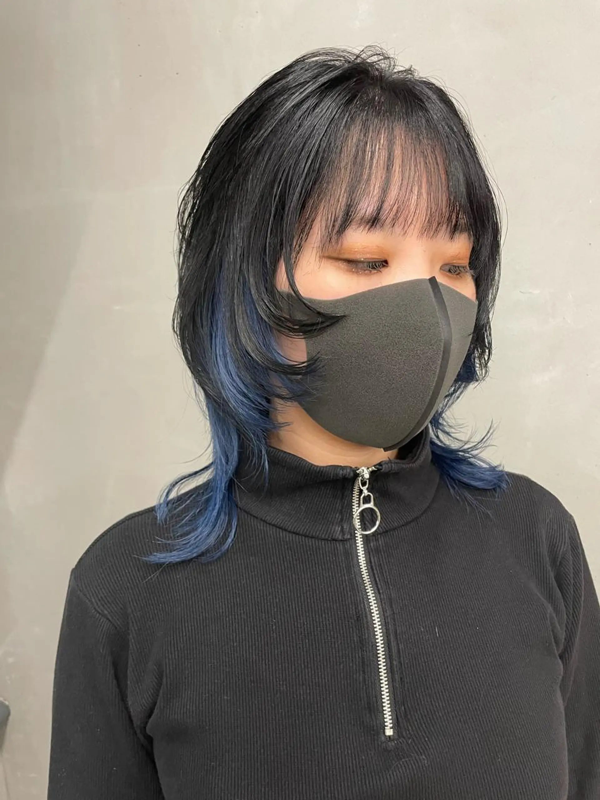 ロング カラー インナーカラー 推し ブリーチ  髪質改善のヘアスタイル