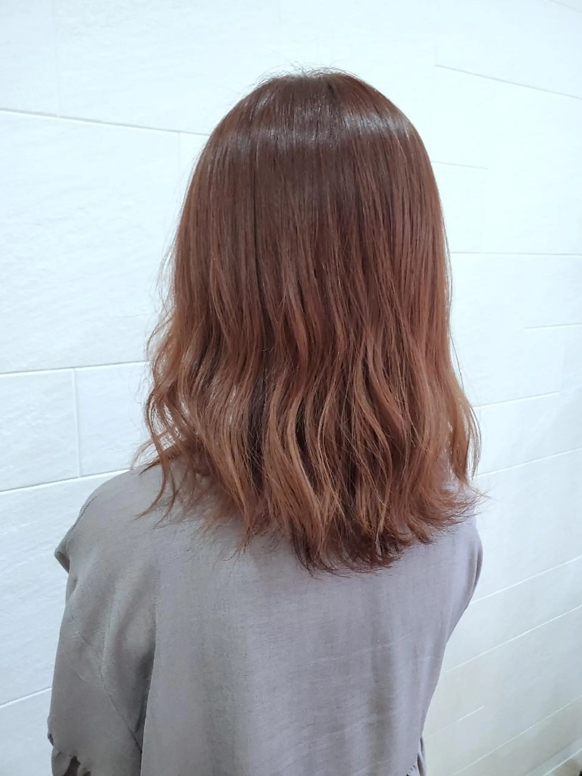 ミディアム SHINJI /グランディール店長のヘアスタイル