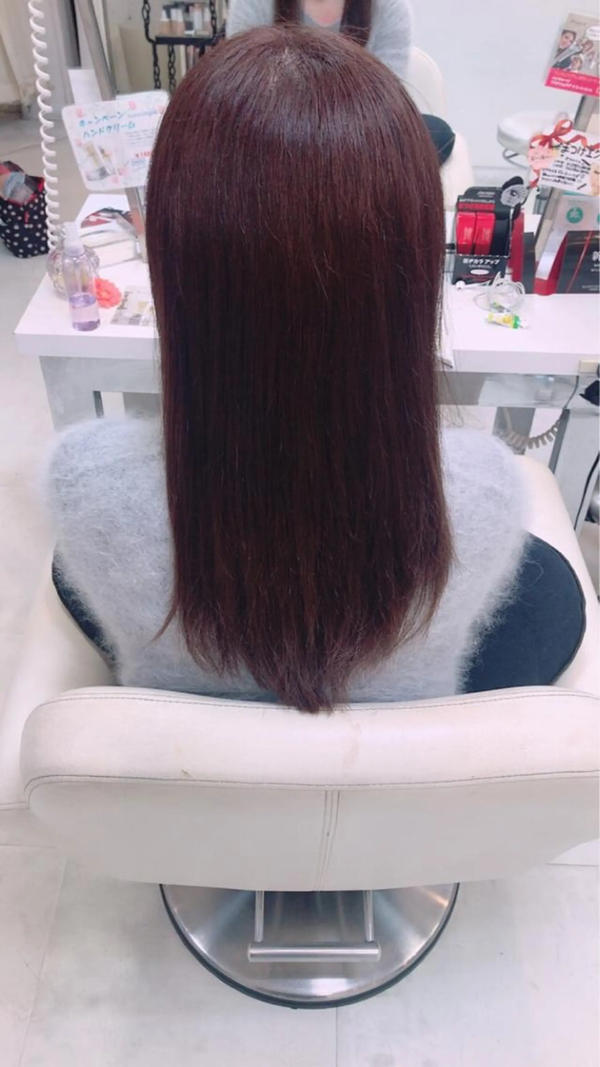 カラー LUMIA/オーナー 西田わかばのヘアスタイル