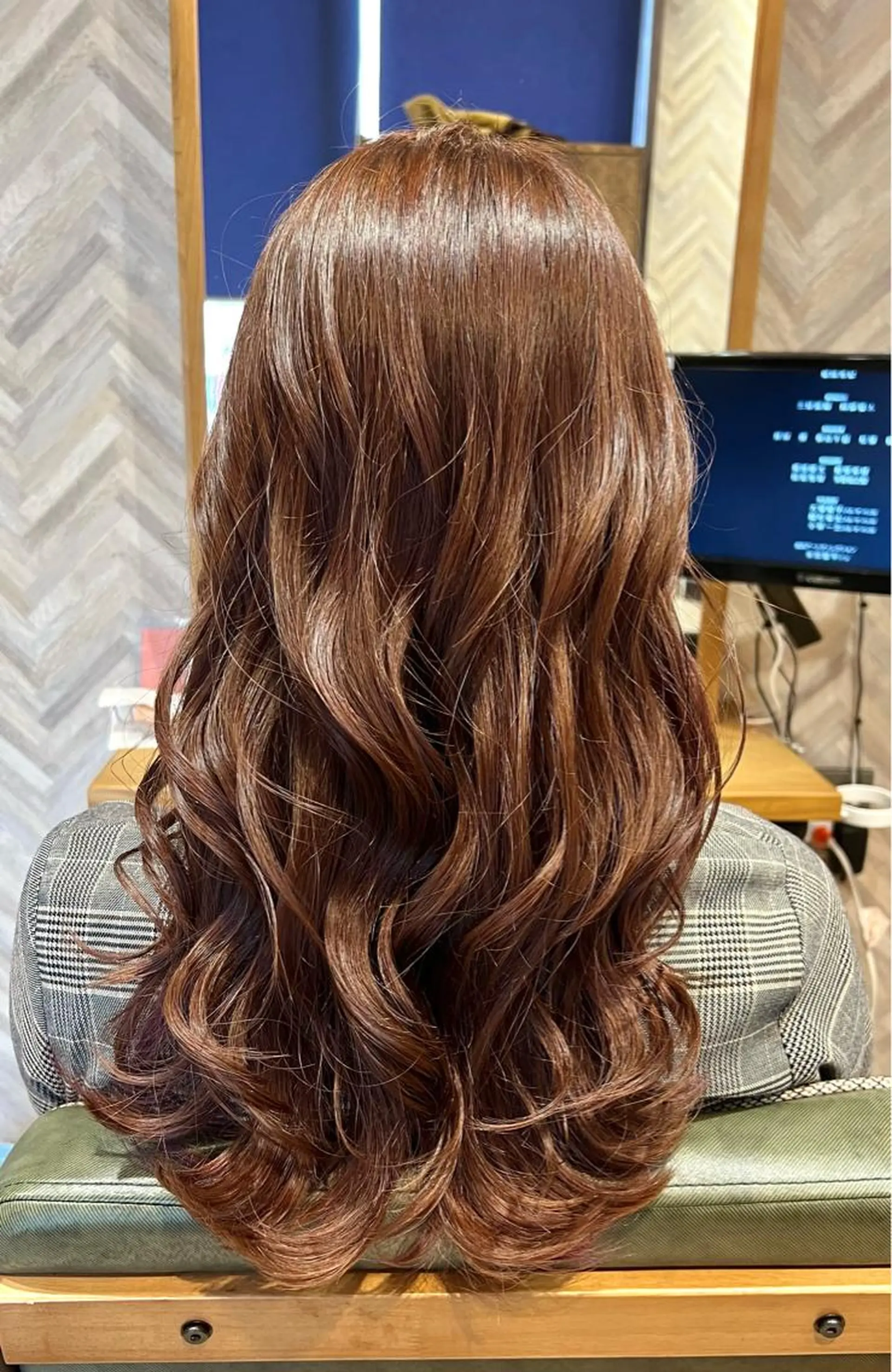 ロング カラー ヘアアレンジ ベージュカラー ピンクカラー 遠藤 量平のヘアスタイル