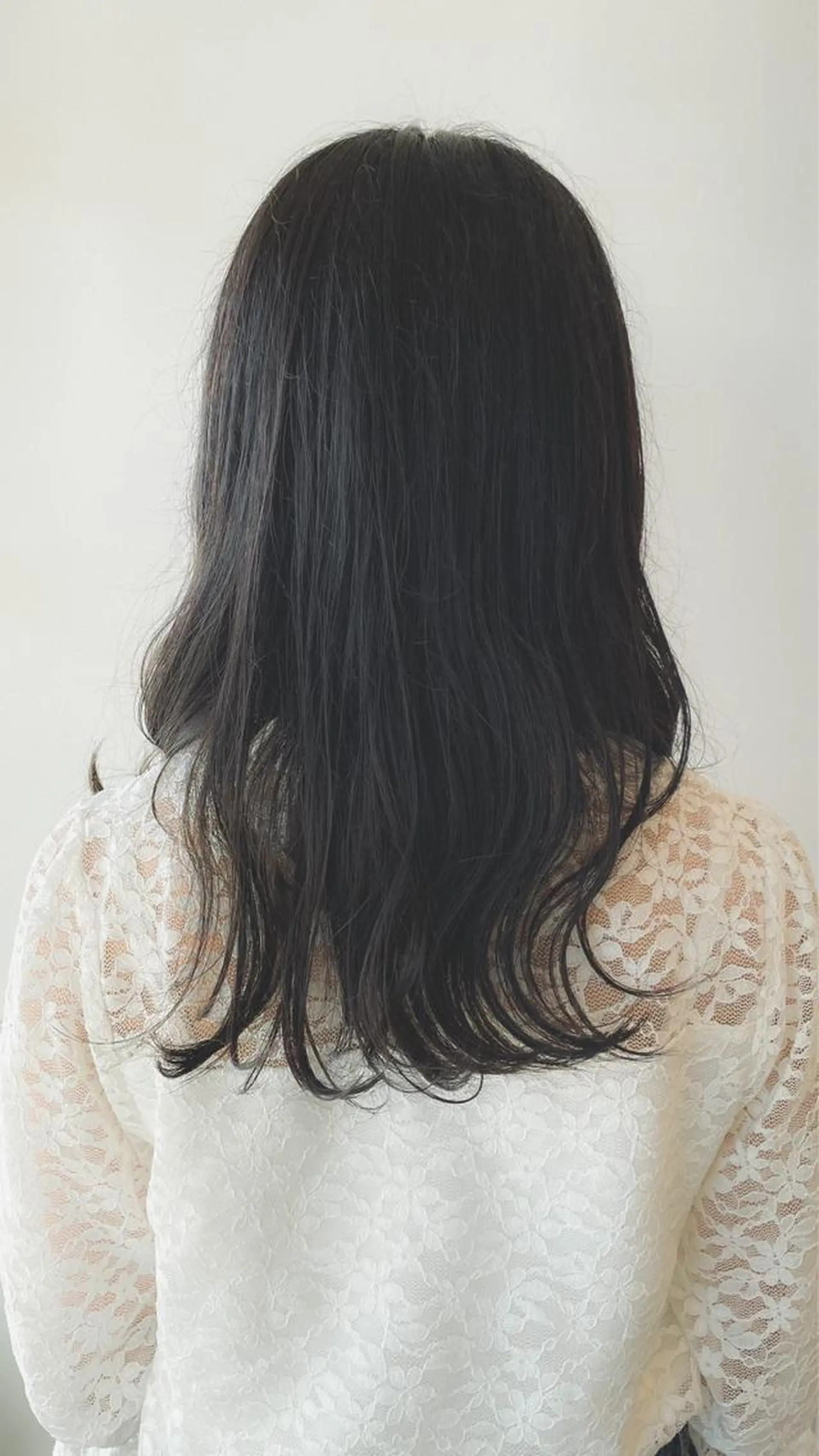 ミディアム 吉田 浩太郎のヘアスタイル