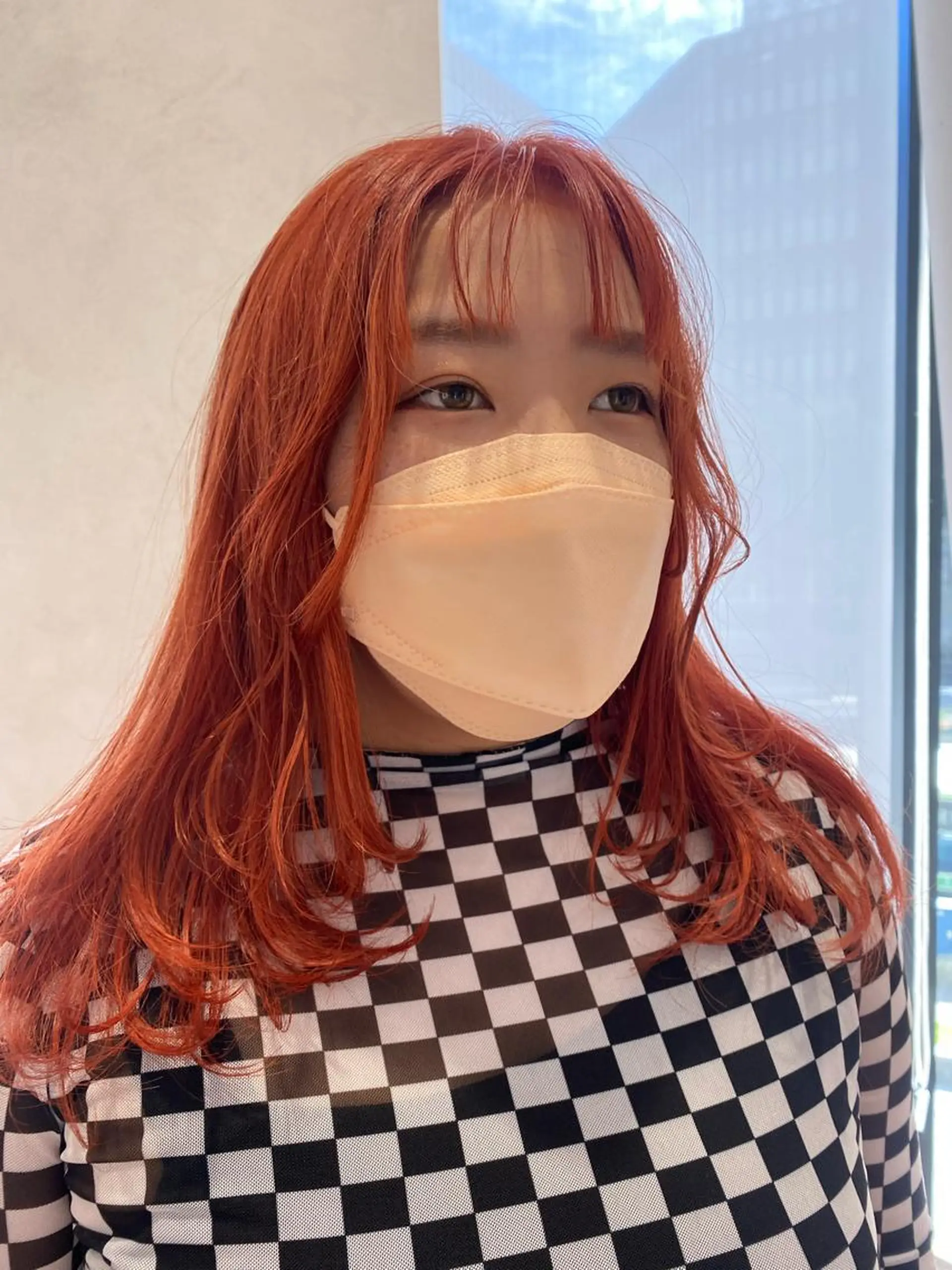 セミロング カラー レイヤーカット 増井 彩乃のヘアスタイル