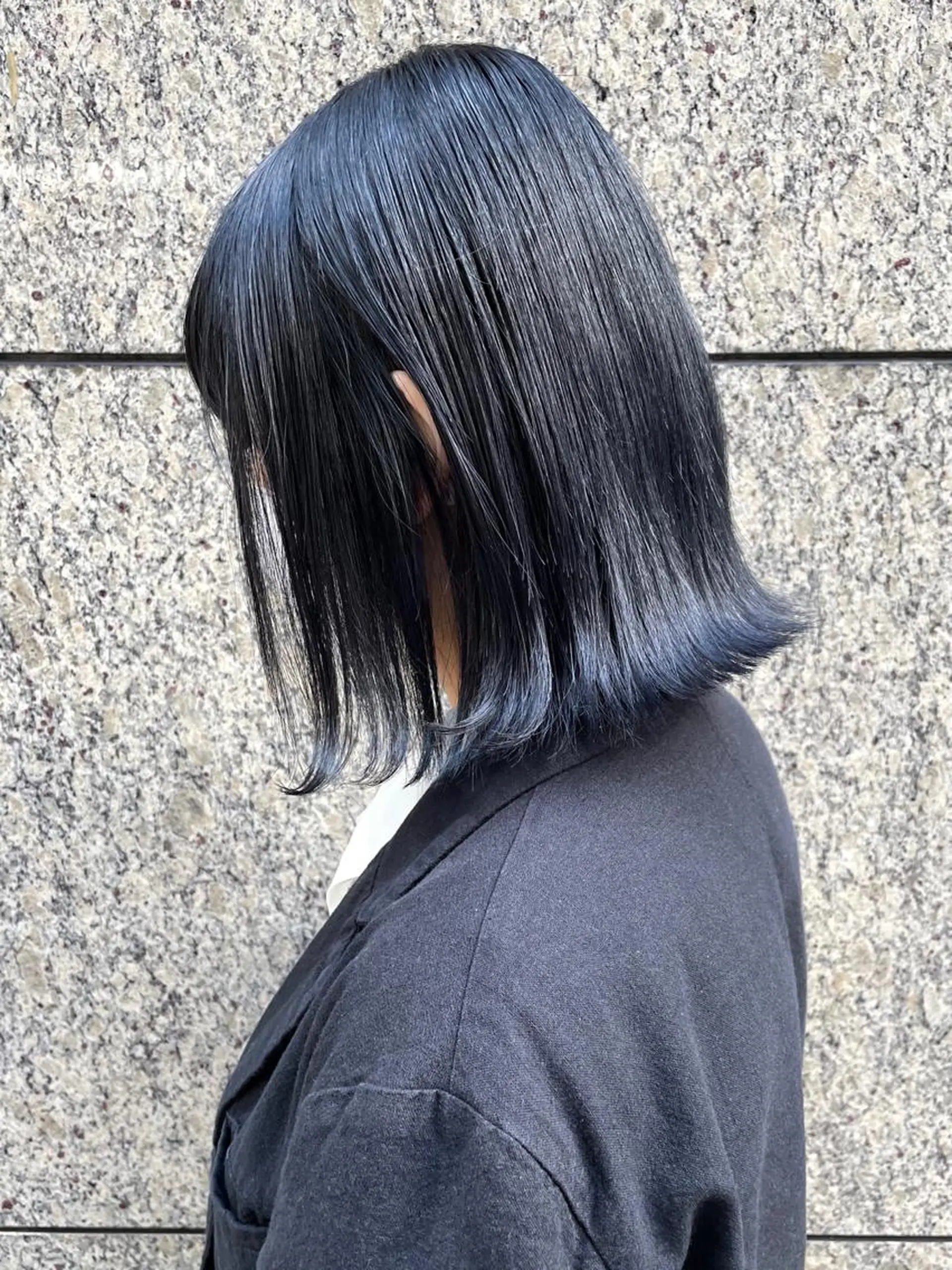 ミディアム カラー 黒髪 ネイビーカラー ヘアカラー トリートメント 💎小顔前髪&髪質 改善カラー💎片桐のヘアスタイル