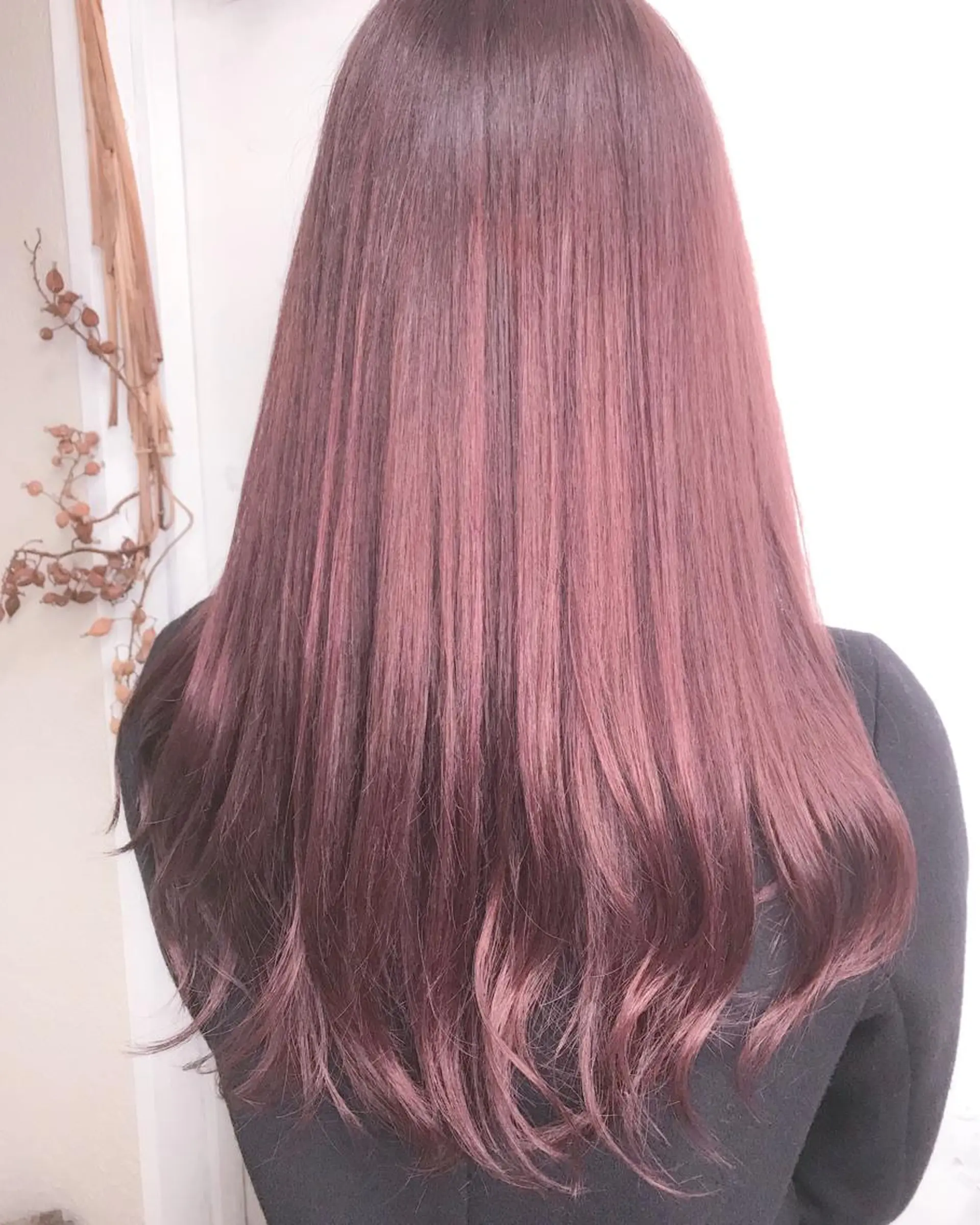 セミロング カラー ピンクカラー ピンクパープル パープルカラー BOX mico.のヘアスタイル