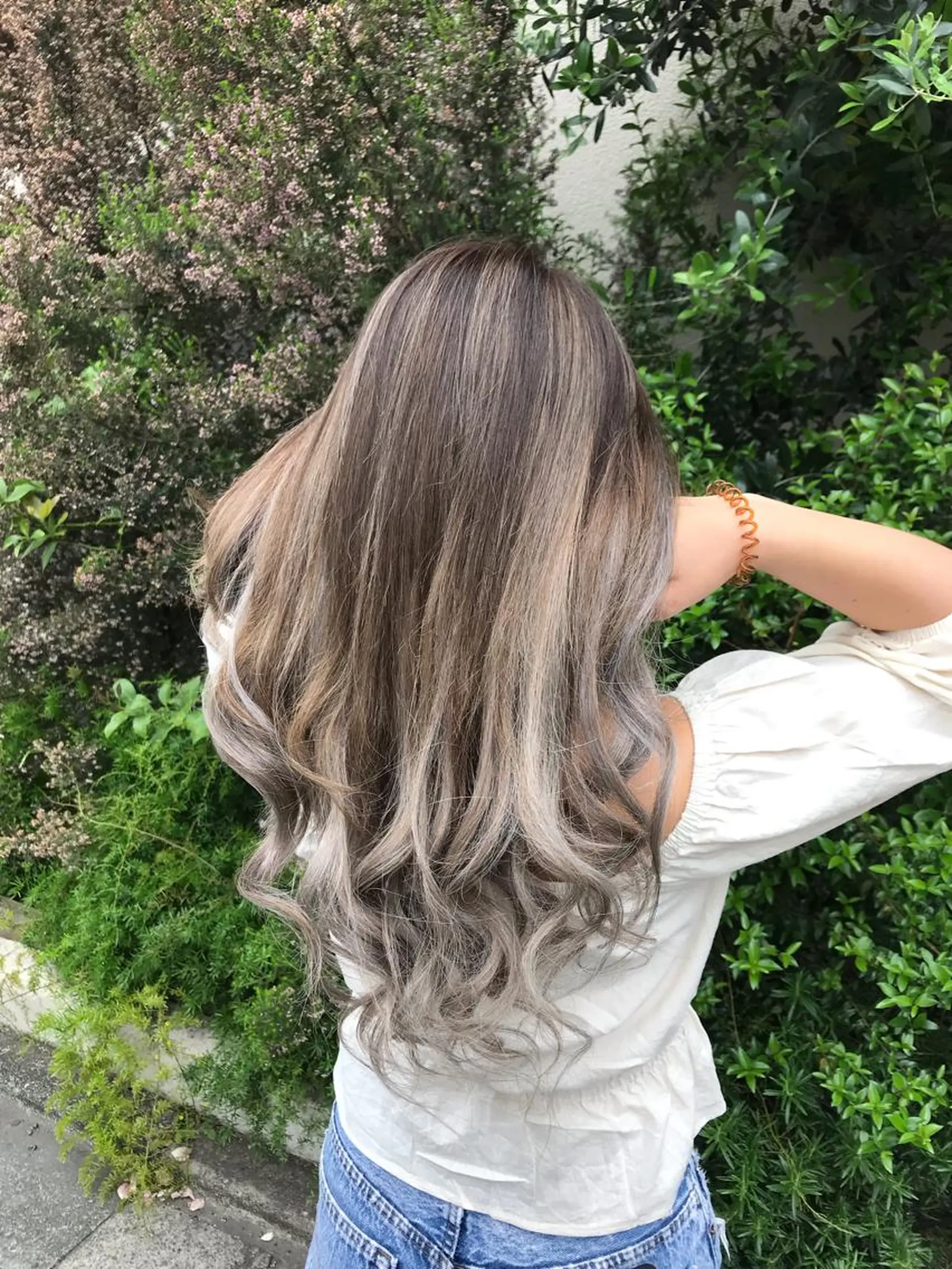 ロング カラー 編み込みエクステ バレイヤージュ ベージュカラー グレージュ エクステ 店長担当🌟 矢吹ガブリエル🌟のヘアスタイル