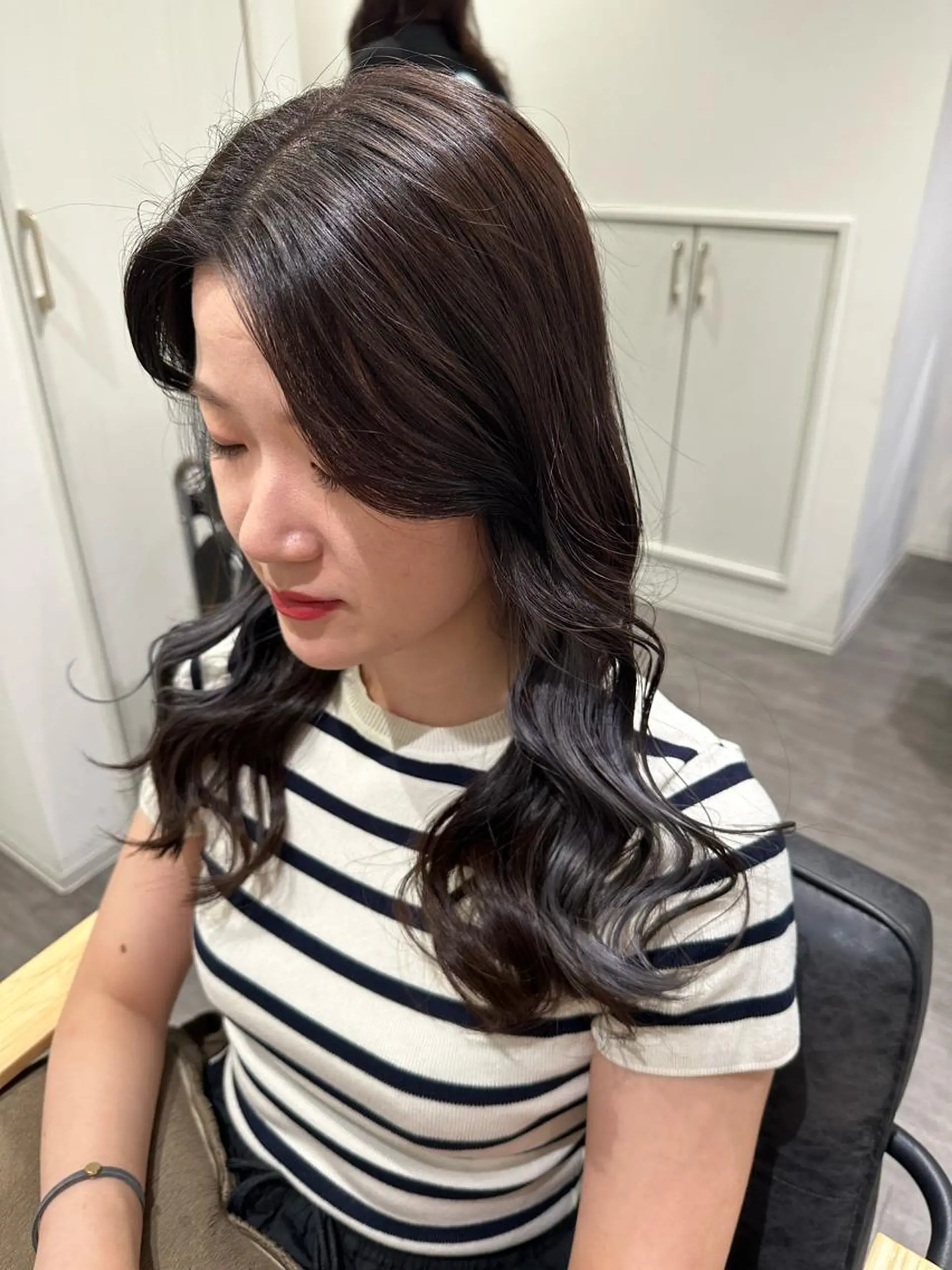 ロング カラー ブルーカラー シルバー 艶髪レイヤー上田 紗也🇰🇷💗のヘアスタイル