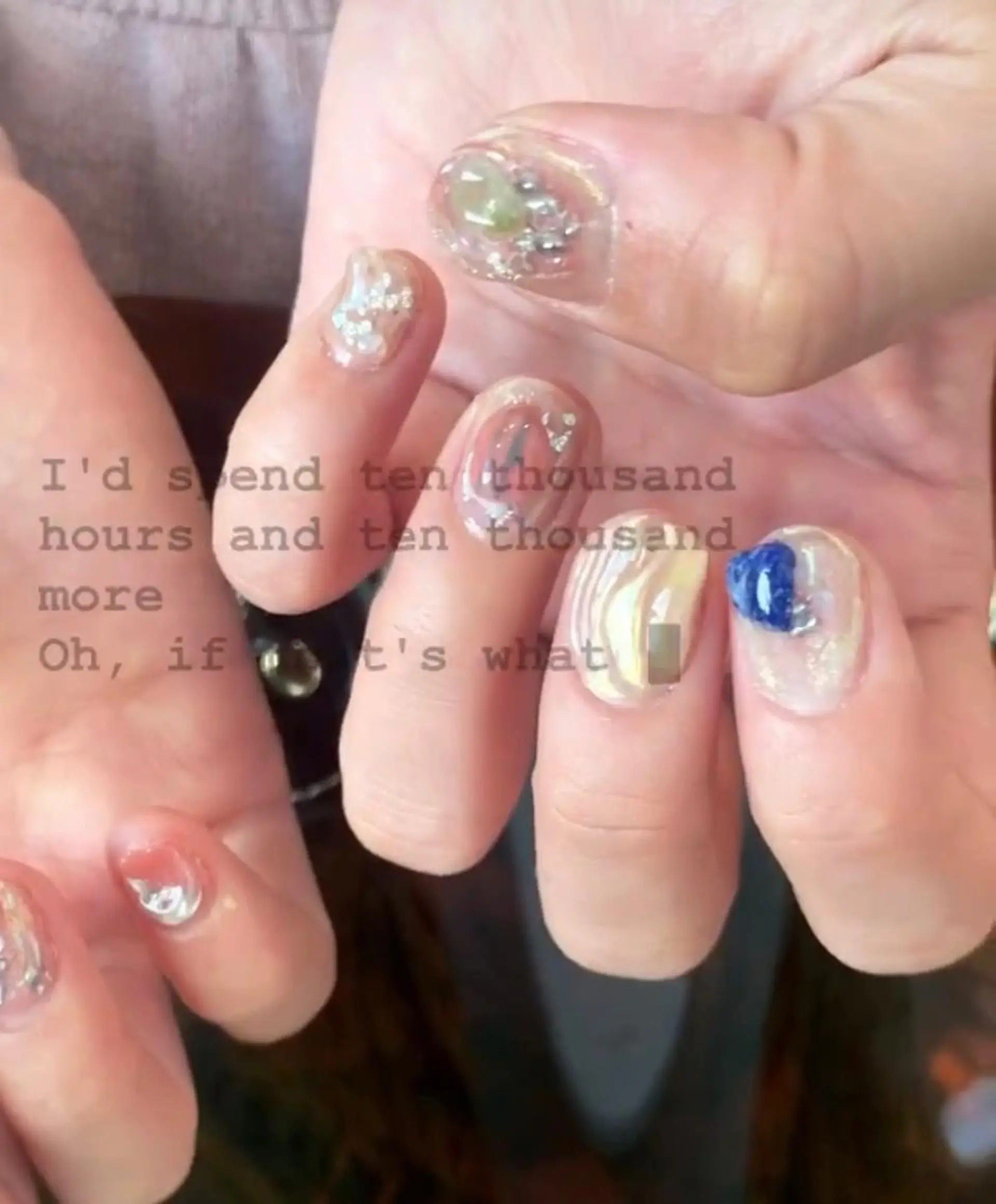 ネイル RISAKO 艶髪モテヘア🎀府中のヘアスタイル