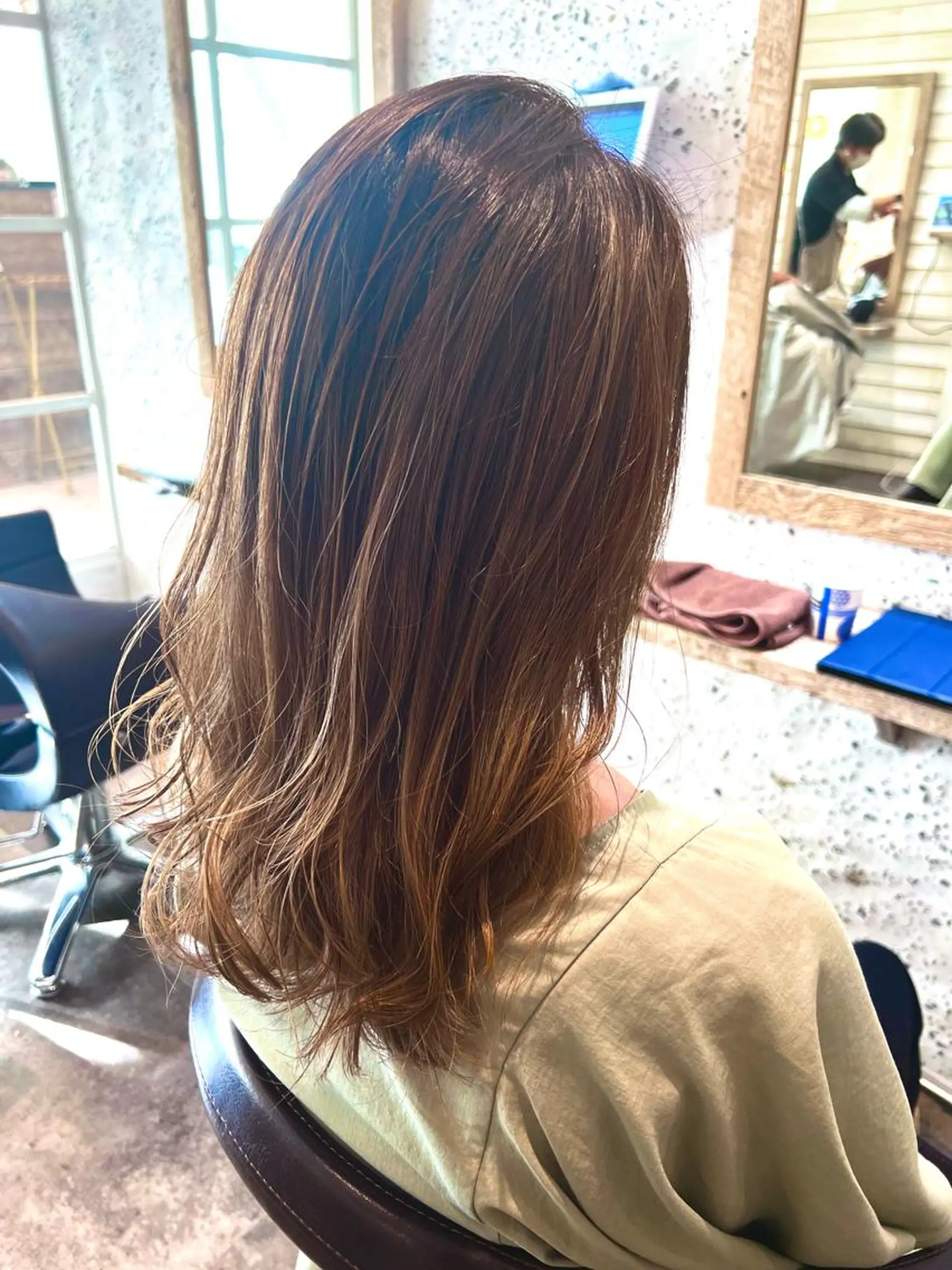 セミロング カット ヘアカラー トリートメント 🍀艶髪縮毛矯正/ 風殿　滉太🍀のヘアスタイル