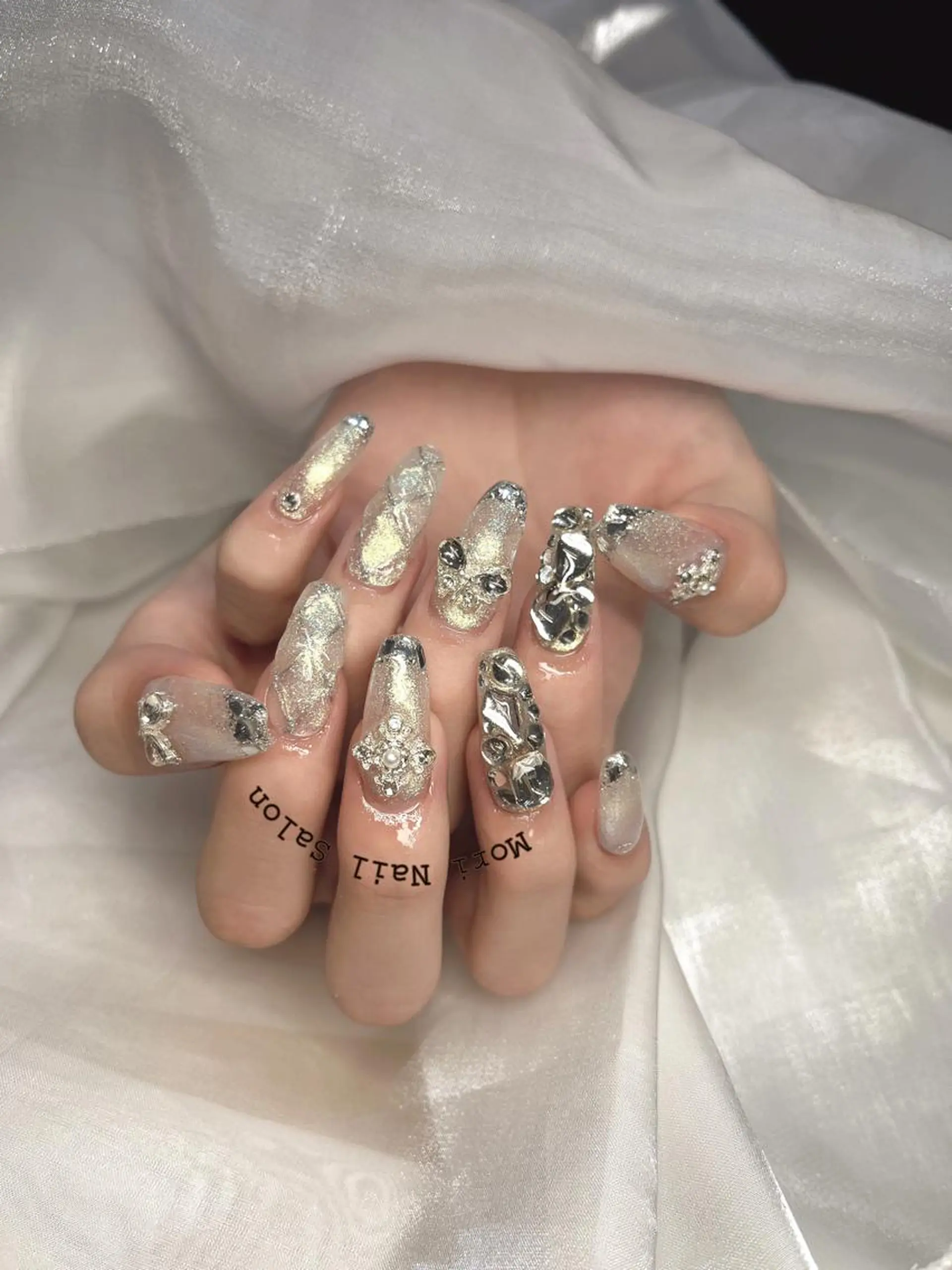 ネイル ハンドネイル 森 ネイルサロンのネイルデザイン