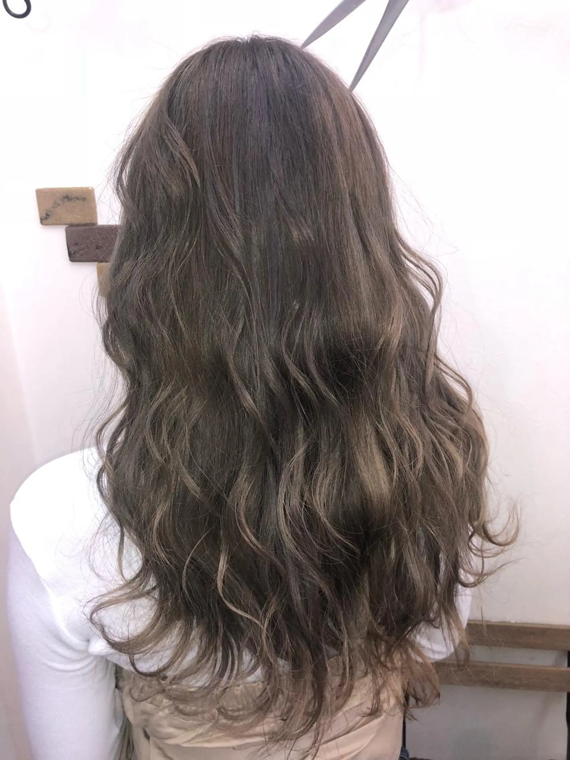 ロング カラー グレージュ エクステ MAKO ❤️‍🔥NEXTのヘアスタイル