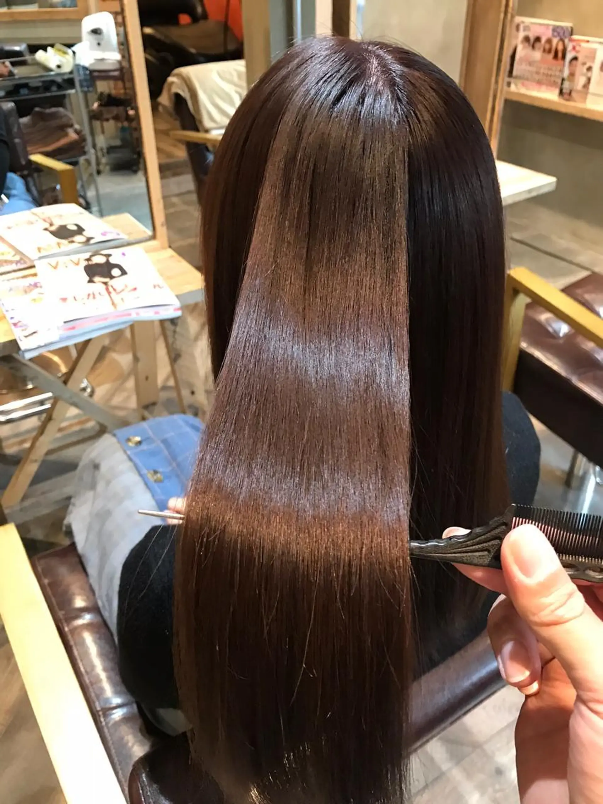 ロング カラー ブラウンカラー ピンクカラー ピンクブラウン トリートメント カット ヘアカラー トリートメント hair care ACRO店長　谷のヘアスタイル