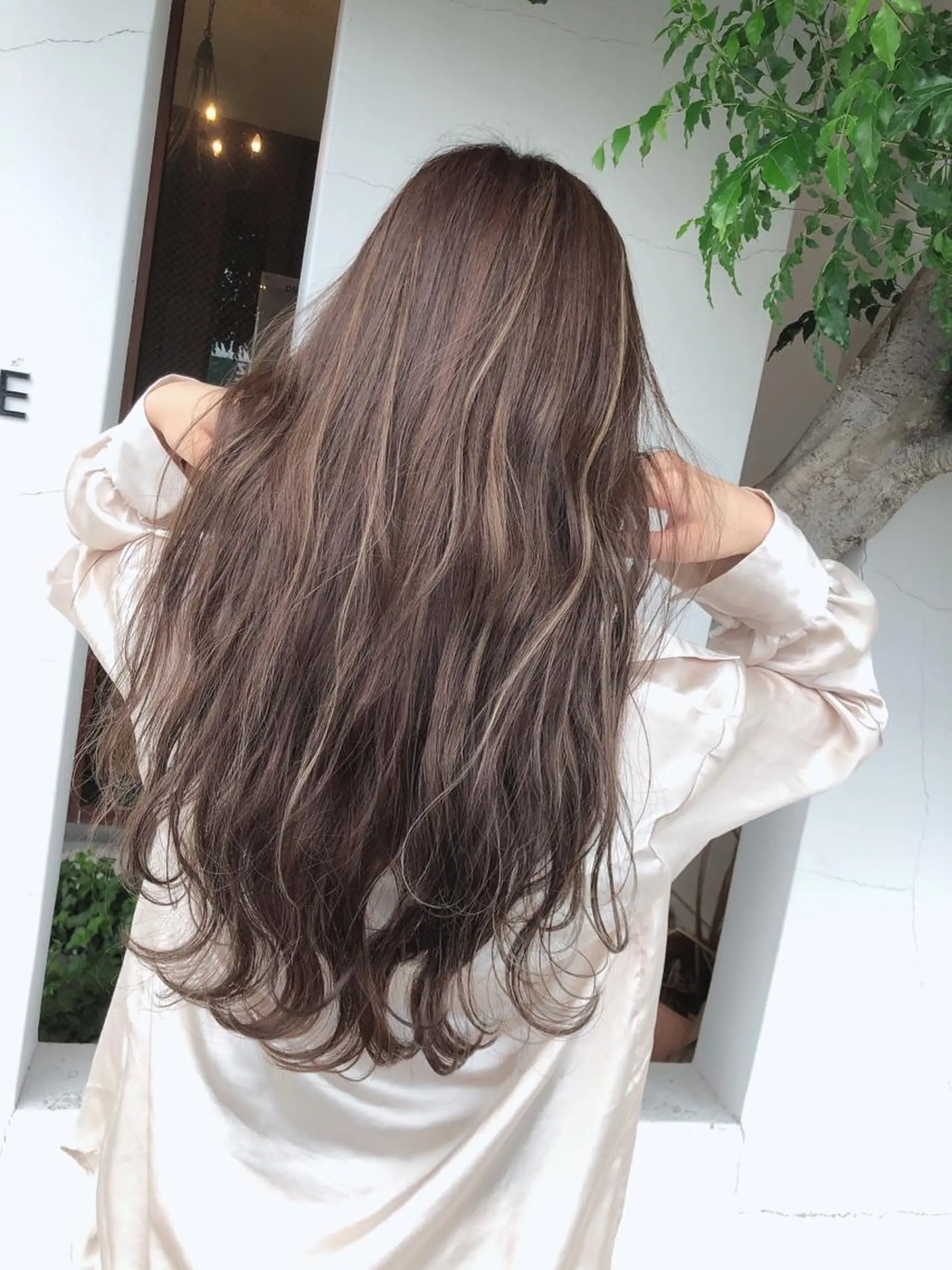 ロング カラー カット ヘアカラー トリートメント 具志 正太のヘアスタイル