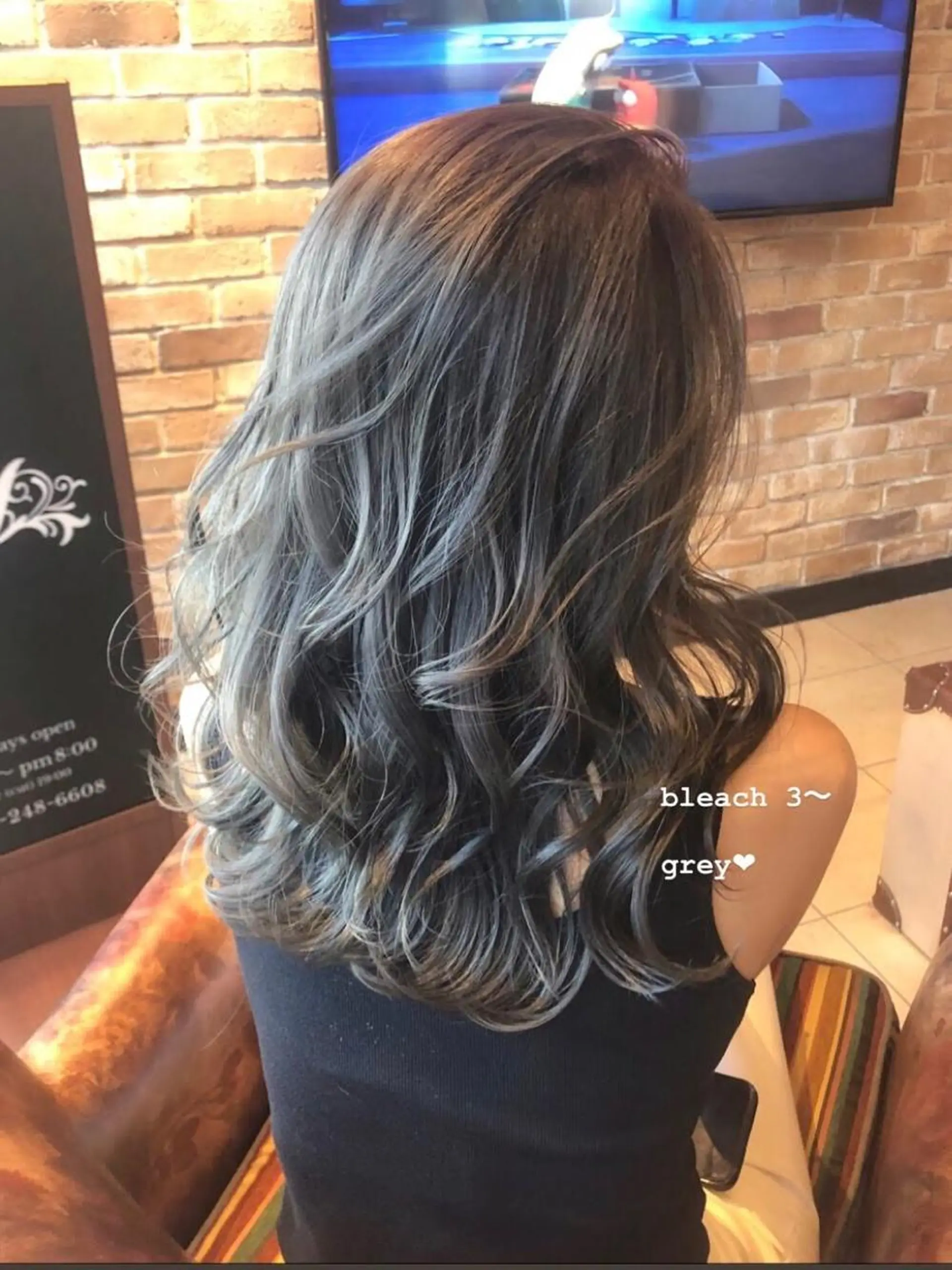 セミロング ヘアカラー Lyhair🦊🎀 AKIのヘアスタイル