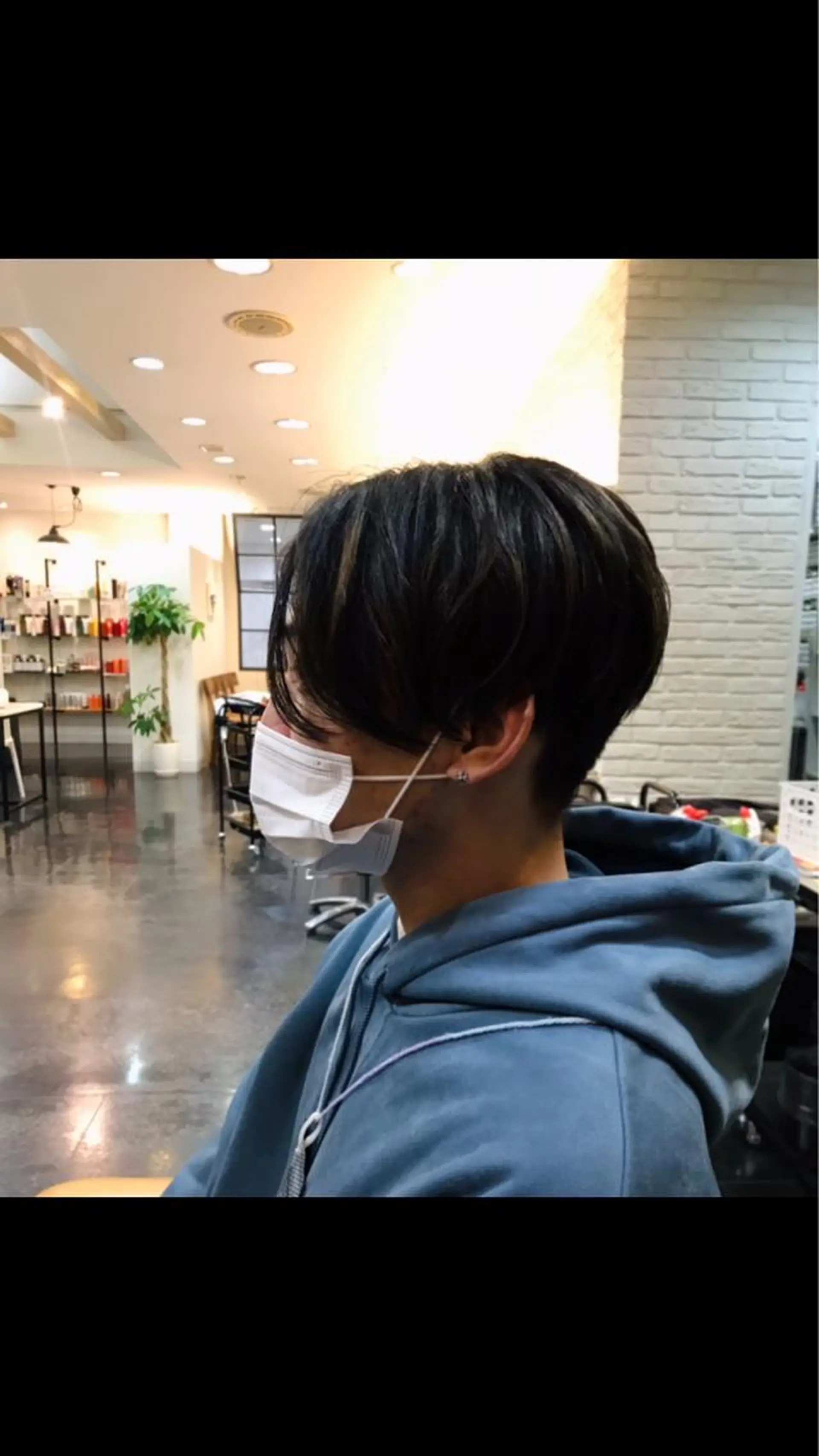 ショート カラー メンズ 石田 有矢のヘアスタイル