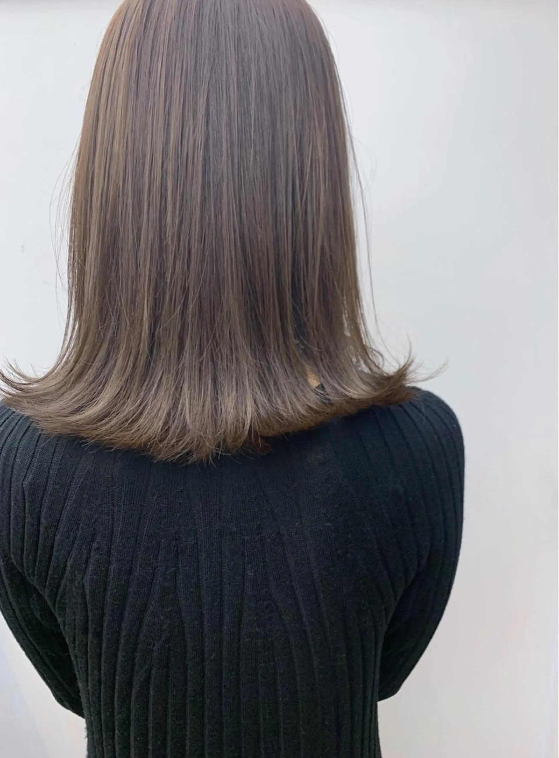 ミディアム カラー ミディアムパーマ アッシュ アッシュブラウン ベージュカラー 黒髪 N° jemica 札幌のヘアスタイル