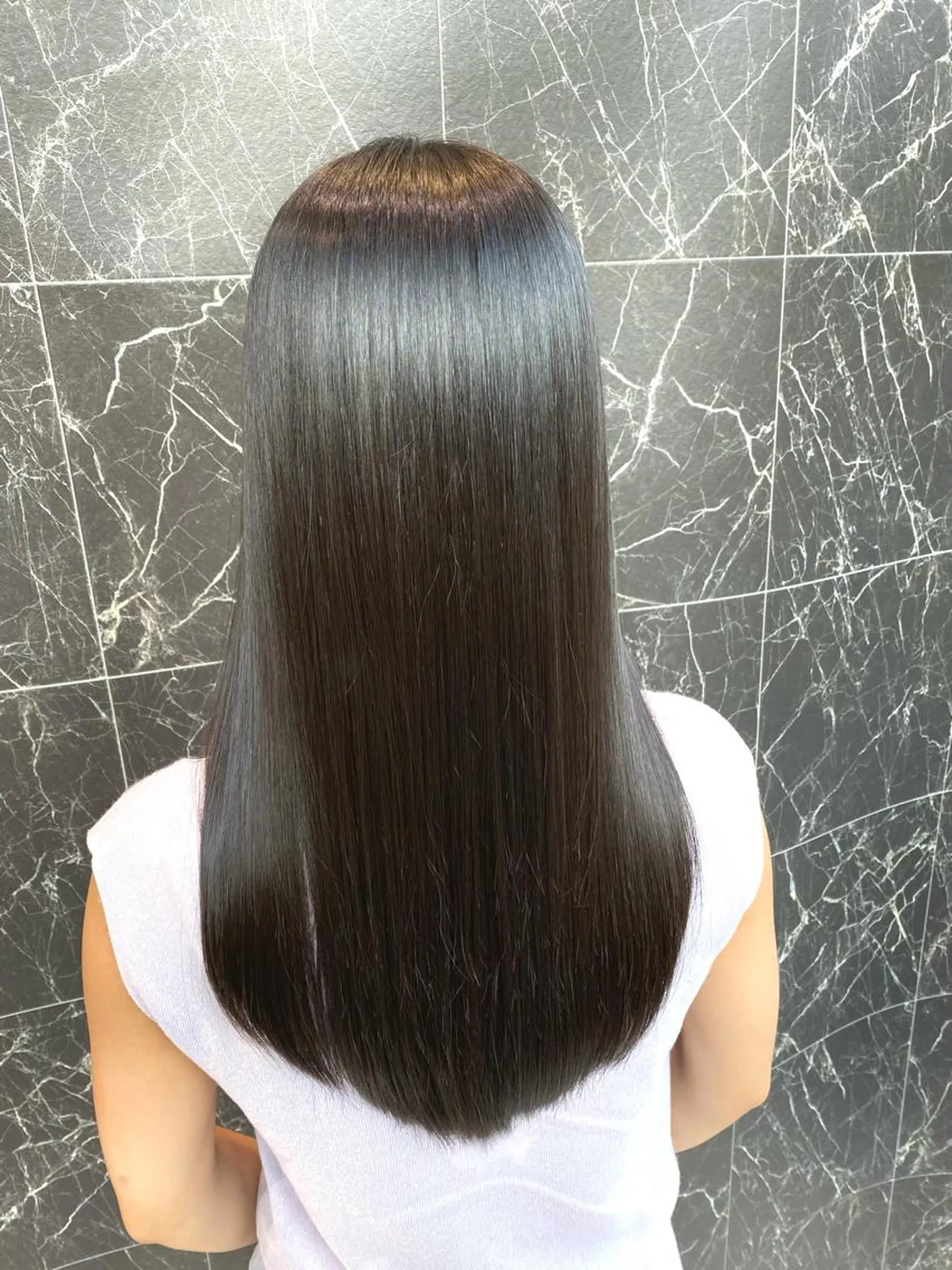 ロング 🔸縮毛矯正/髪質 改善カラー石崎🔸のヘアスタイル