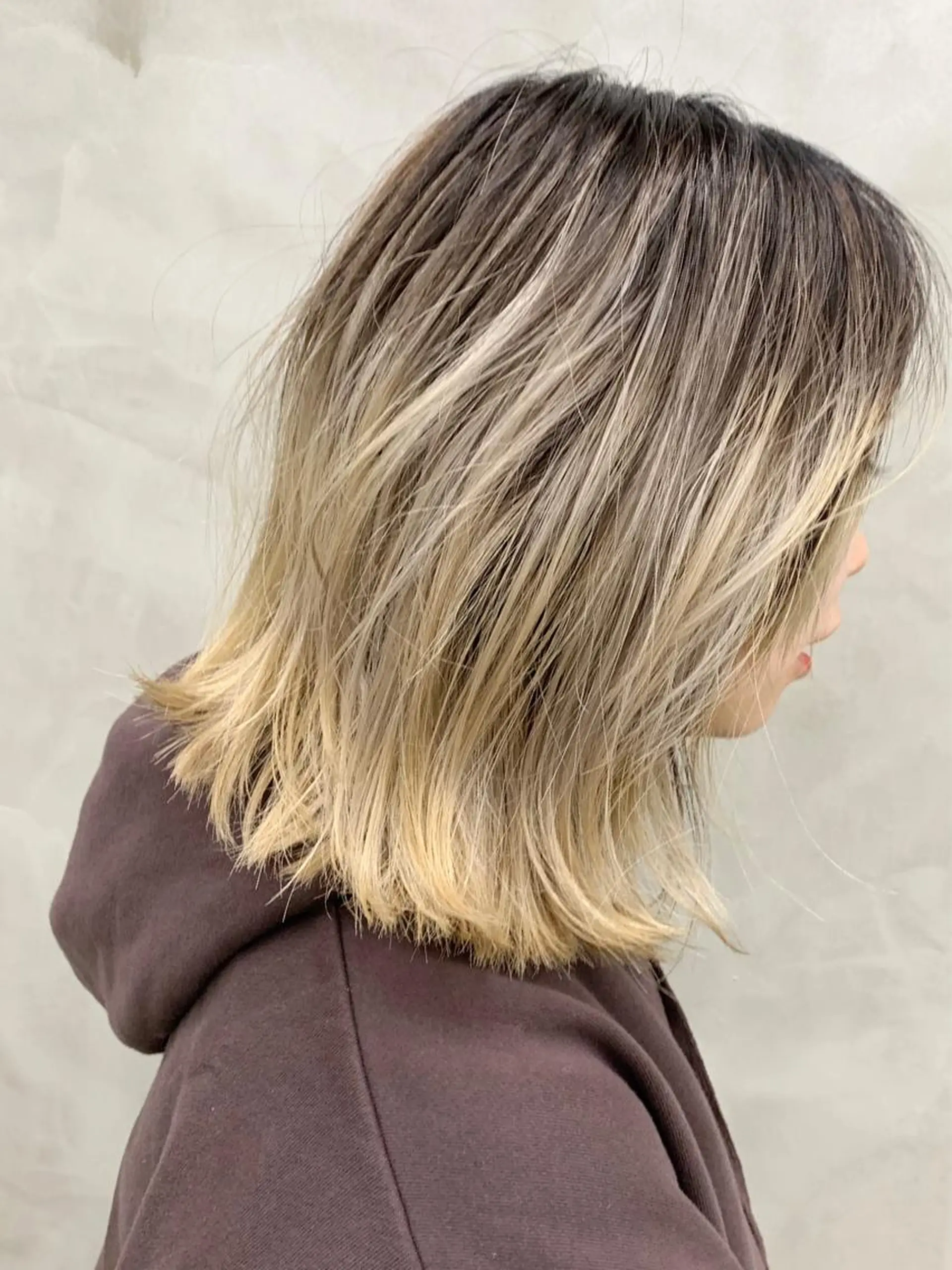 カラー ブリーチ ブロンド ダブルカラー ヘッドスパ (女性限定)🍋モエのヘアスタイル