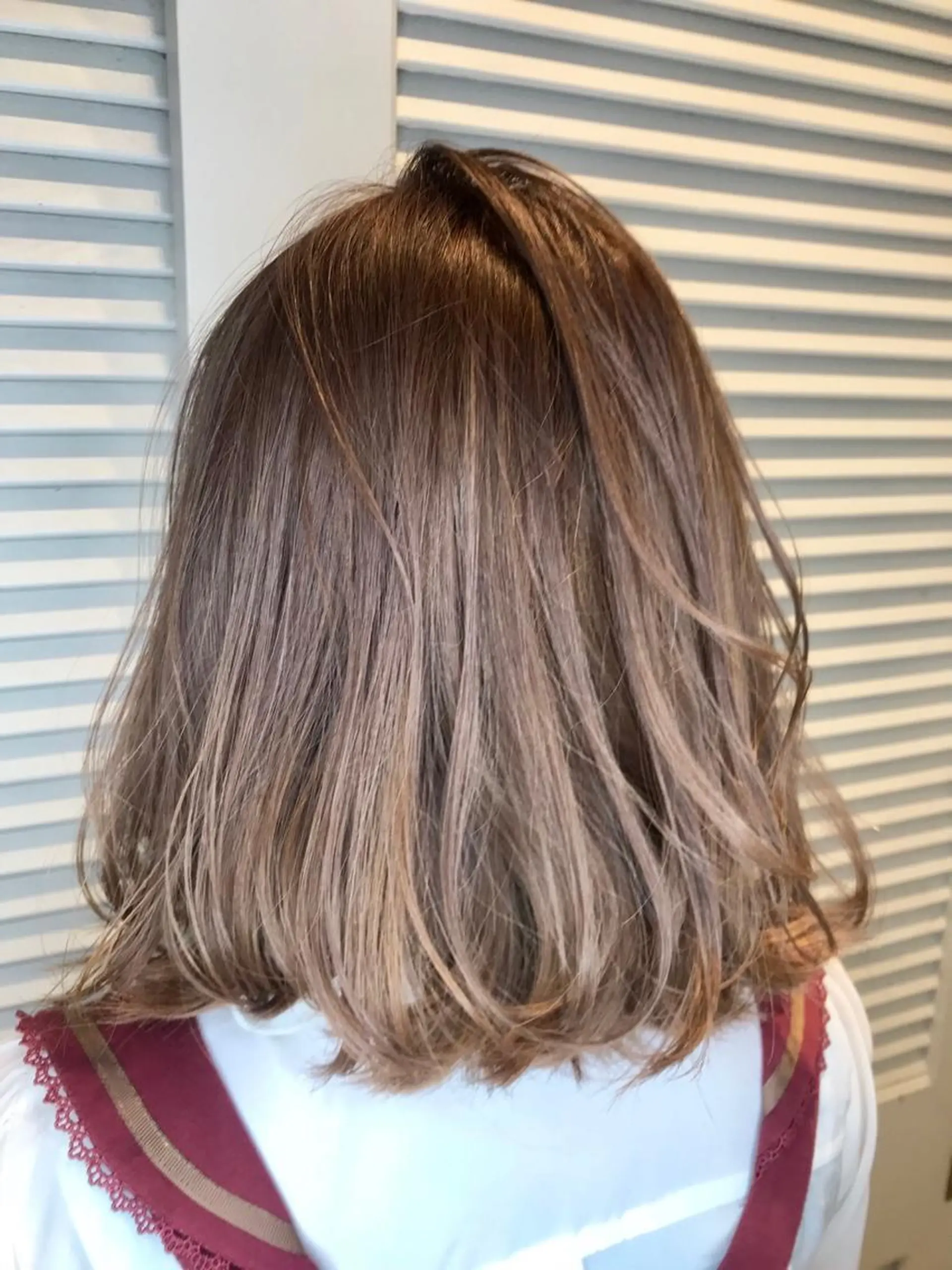 ミディアム ヘアカラー 色気レイヤー& ショートはお任せ🌟のヘアスタイル