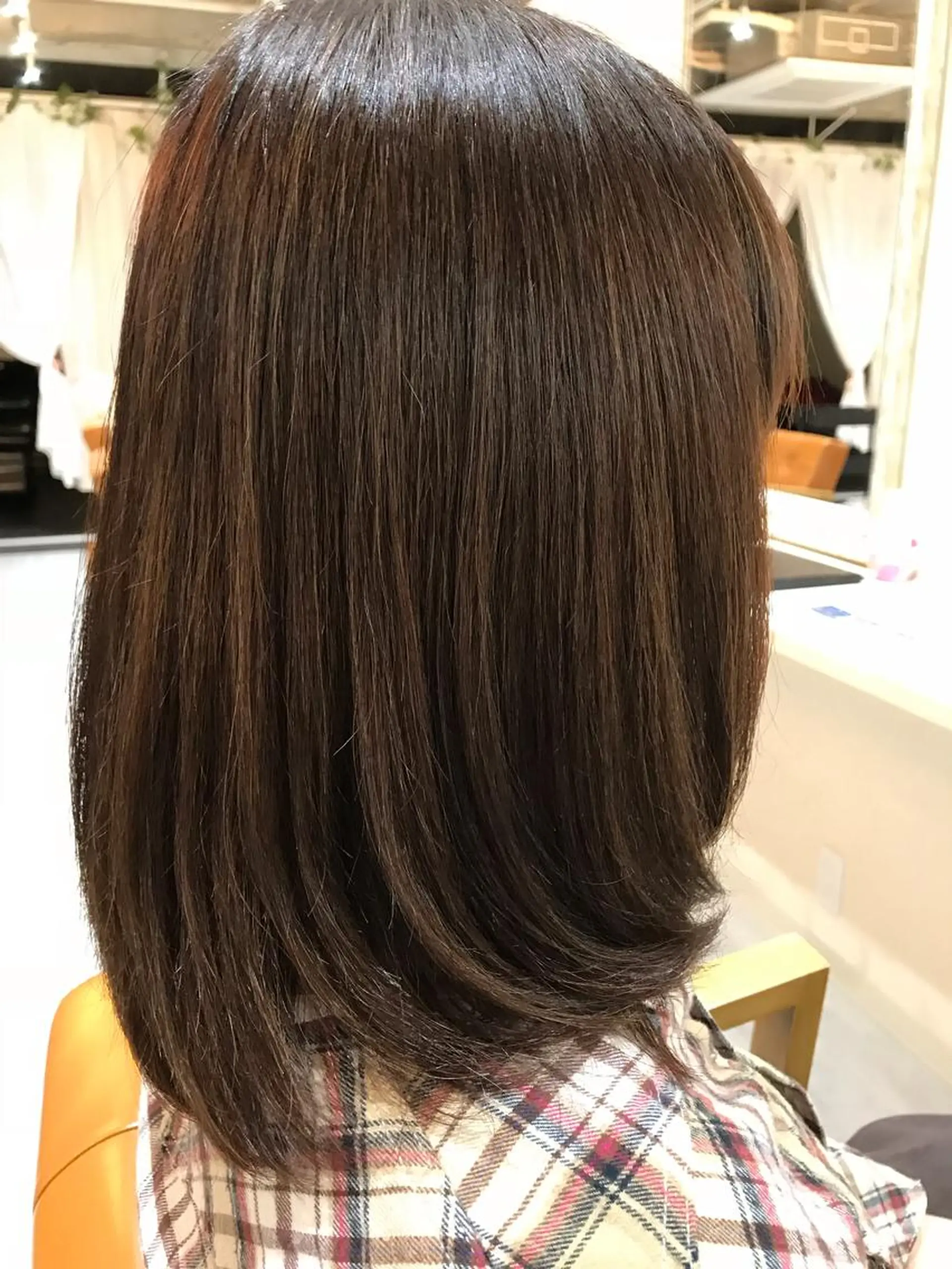 ミディアム トリートメント Seventh Senseのヘアスタイル