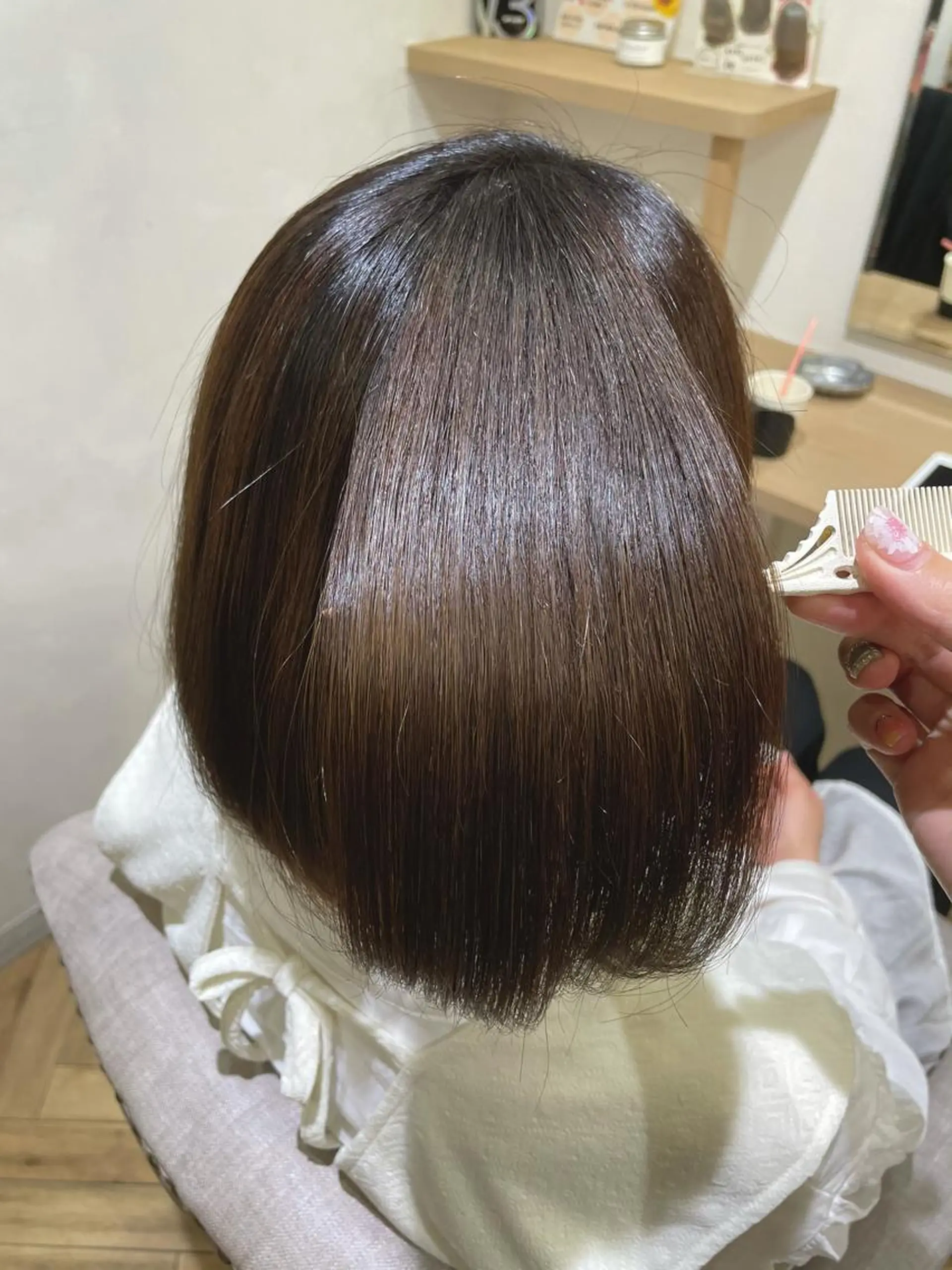 ミディアム 髪質改善お任せ ください♪ひとみのヘアスタイル