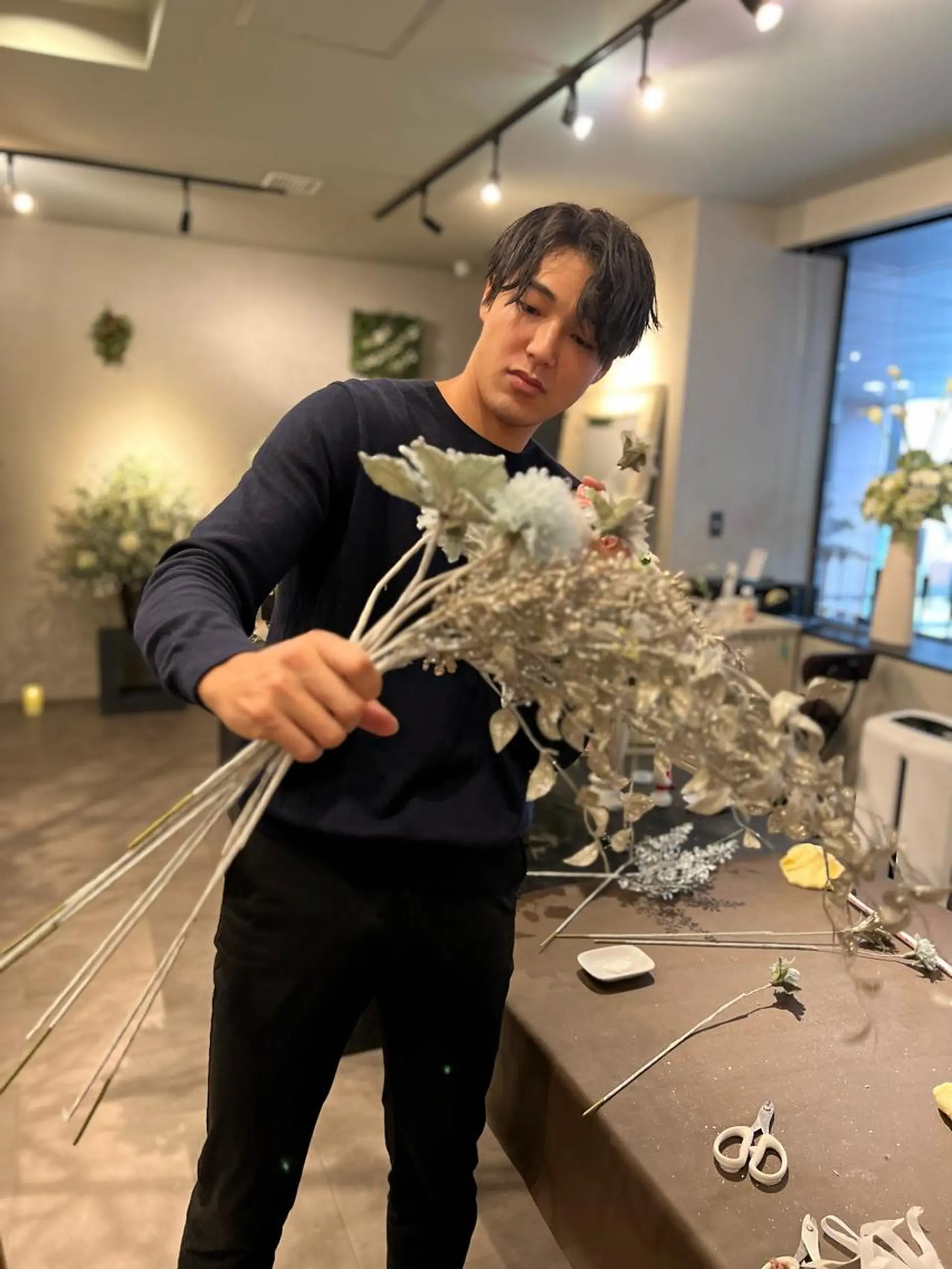 ショート カラー パーマ ヘアアレンジ メンズ キッズ ネイル マツエク・マツパ アイブロウ 眉毛ワックス脱毛 脱毛サロン KAvanceのエステ・リラクイメージ