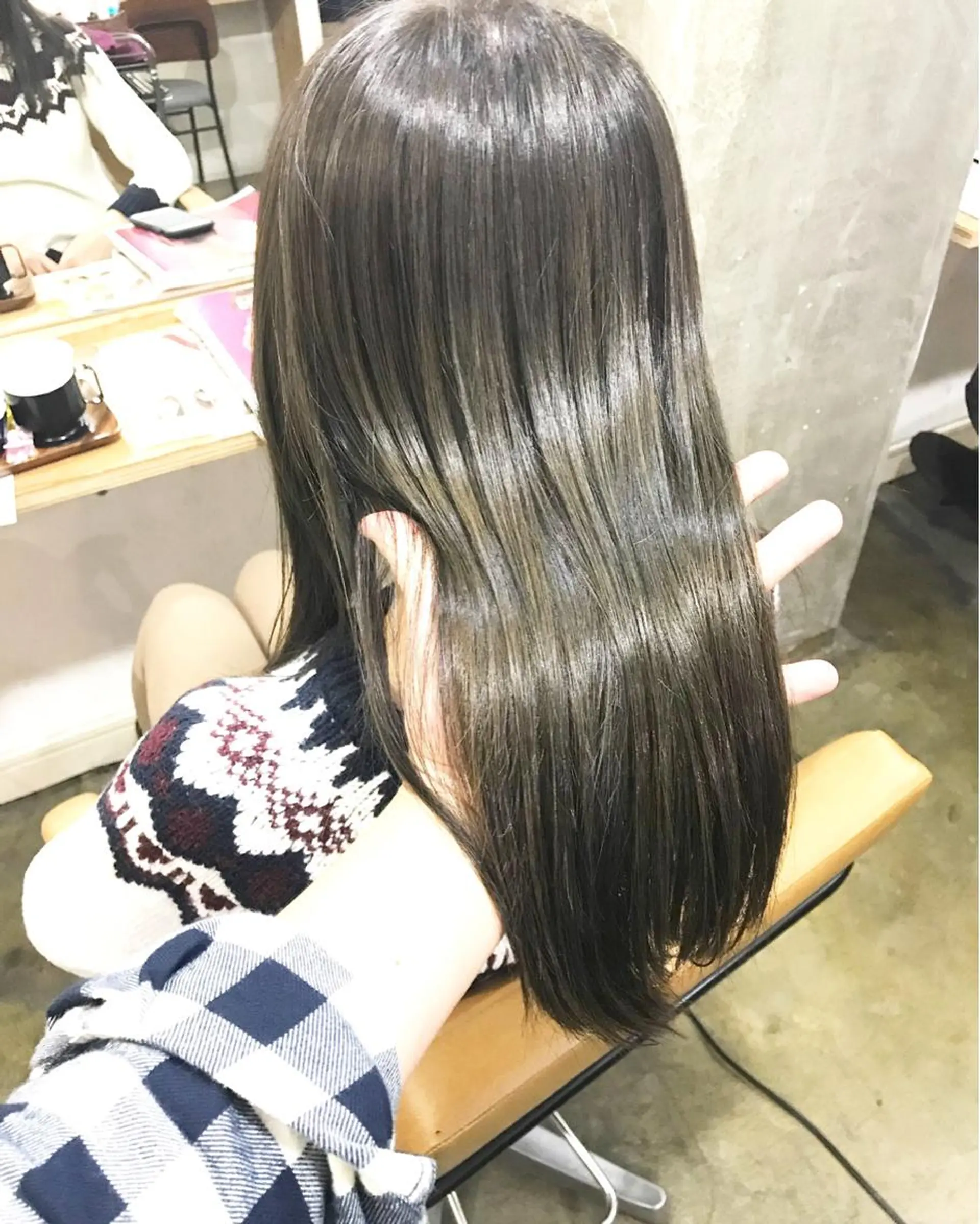 ミディアム カラー ヘアカラー トリートメント 💎髪質改善💎 デザイナーshinのヘアスタイル