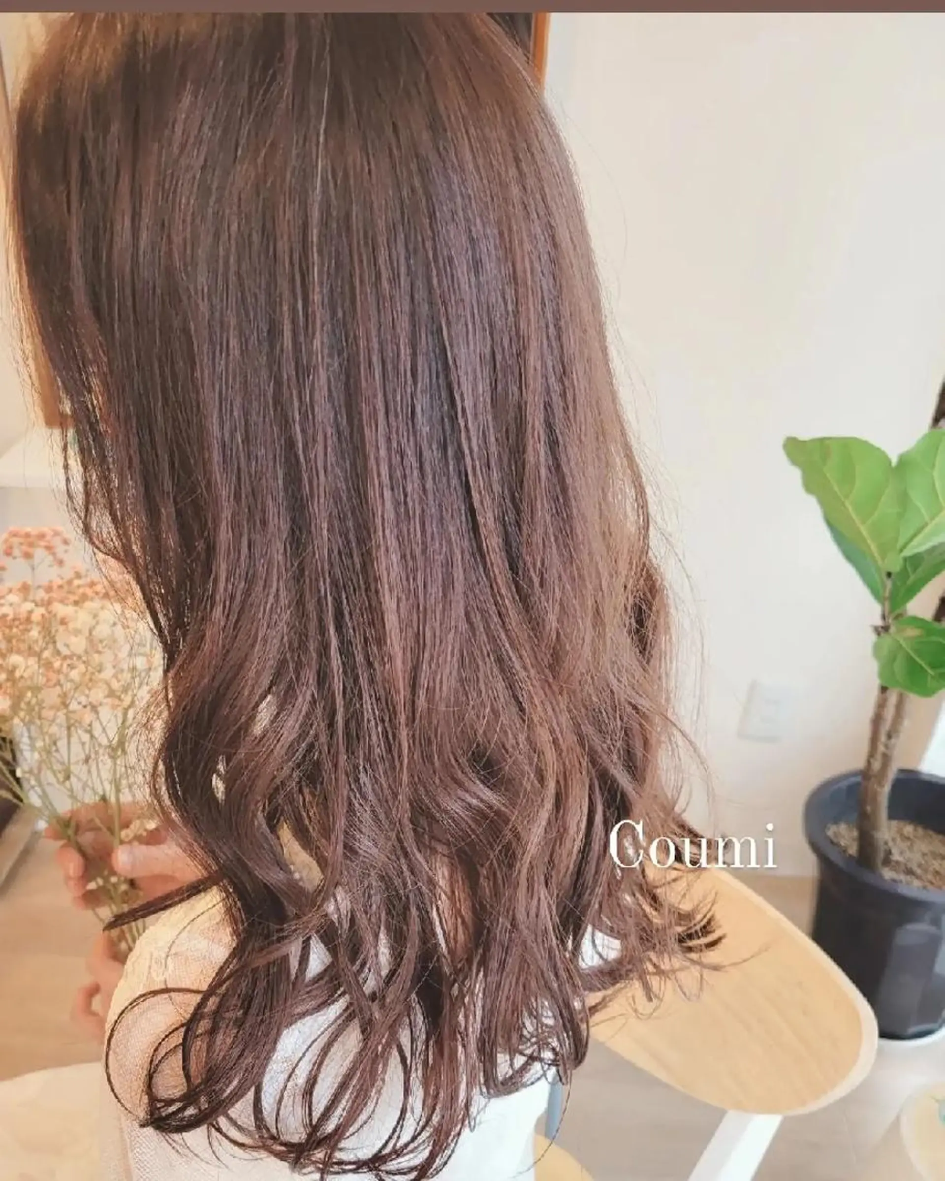 セミロング カラー ヘアカラー トリートメント Coumi 女性専用美容室のヘアスタイル