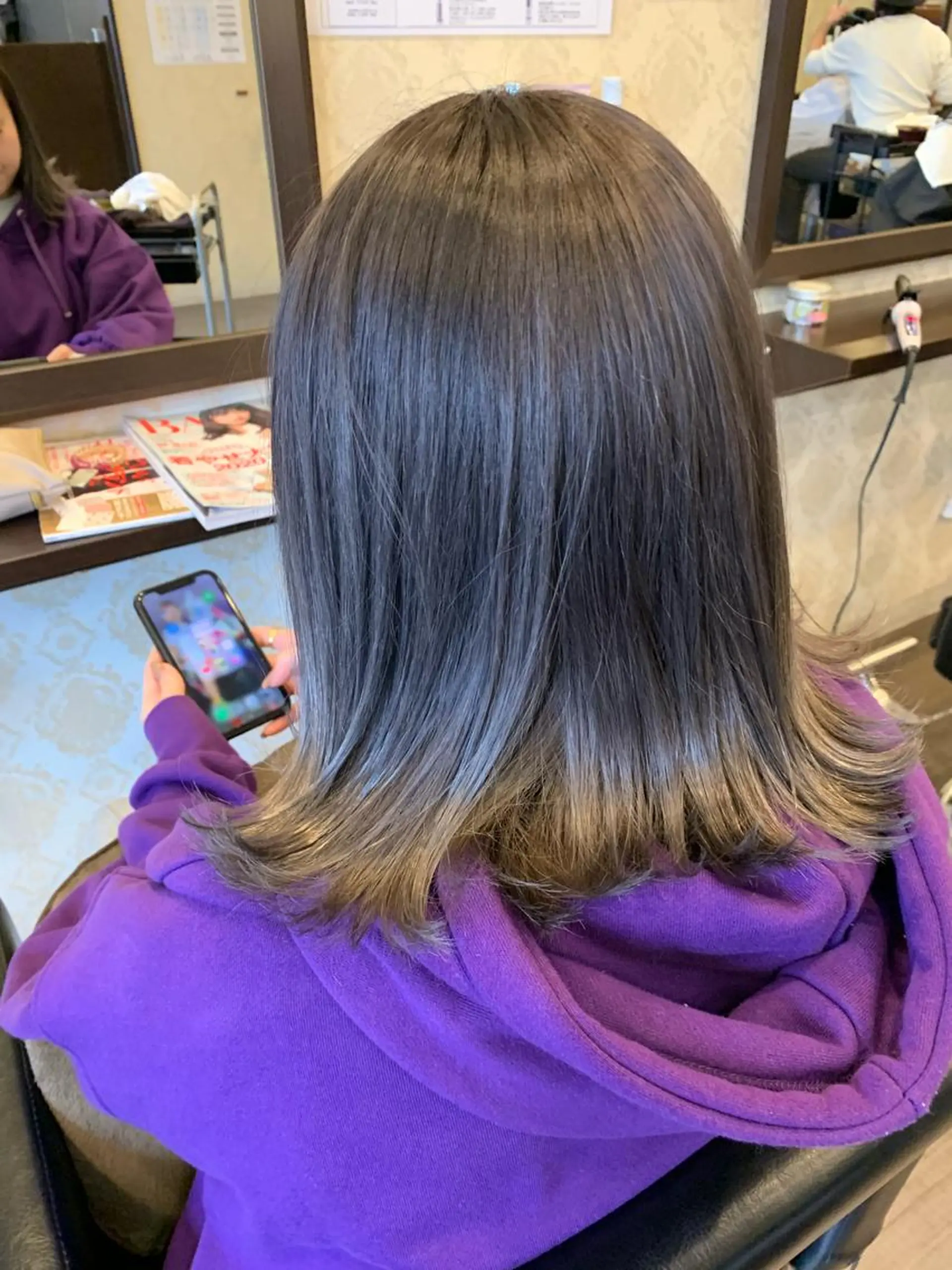 ミディアム カラー 勅使河原 裕生 Fiora大森のヘアスタイル