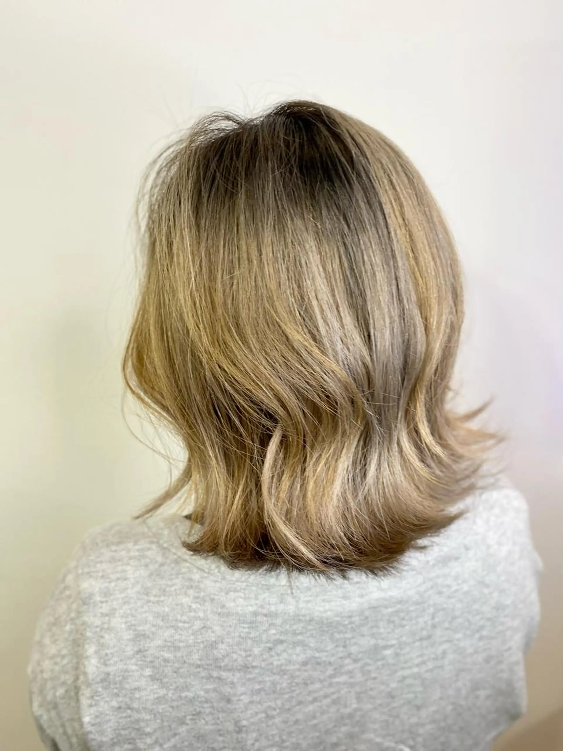 ミディアム カラー カット ヘアカラー トリートメント Luzir⭐︎ GEN⭐︎のヘアスタイル