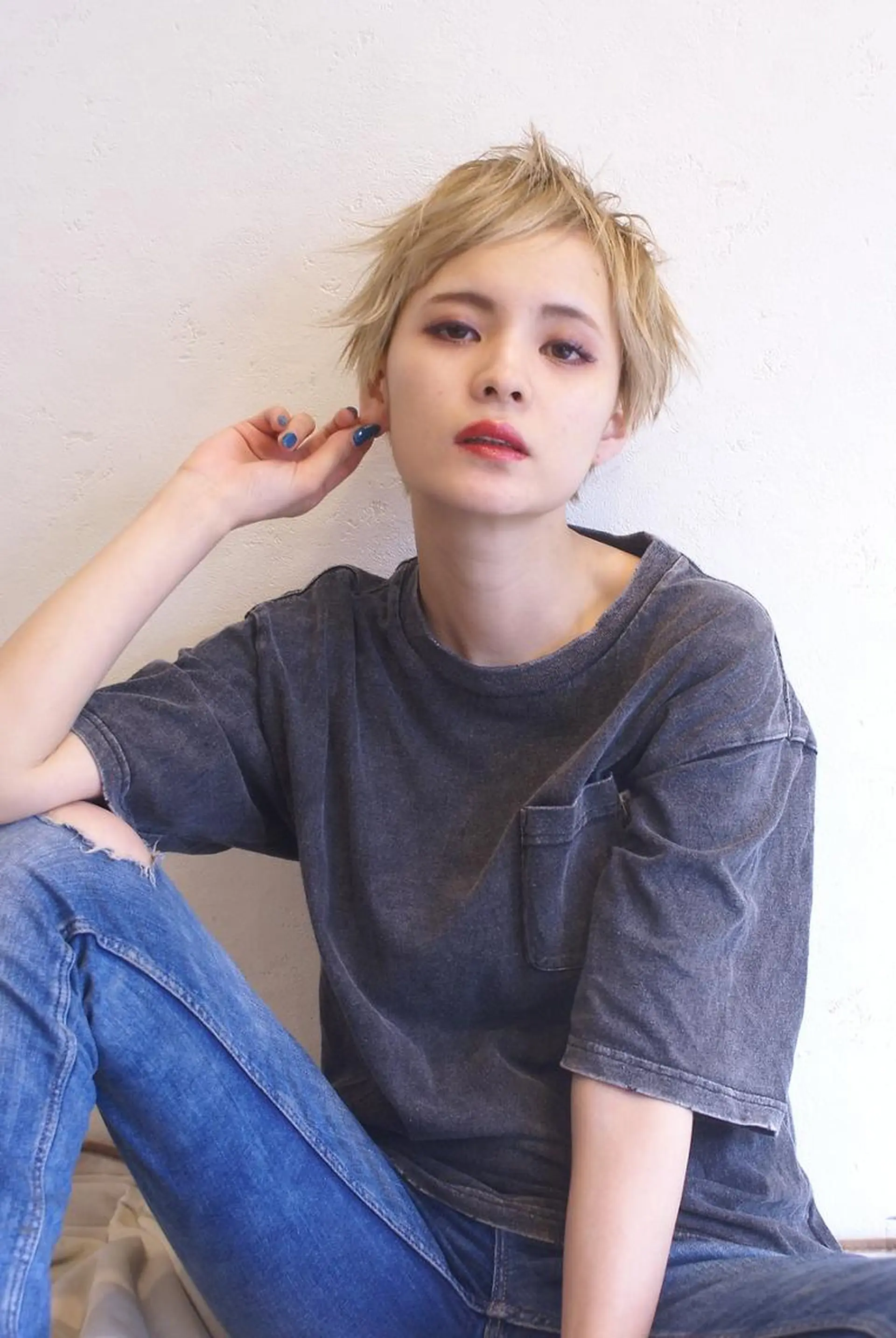 ショート カラー ベリーショート ベージュカラー ハイトーンカラー ショートヘア 🍒矢ヶ崎珠枝 🍒Directorのヘアスタイル