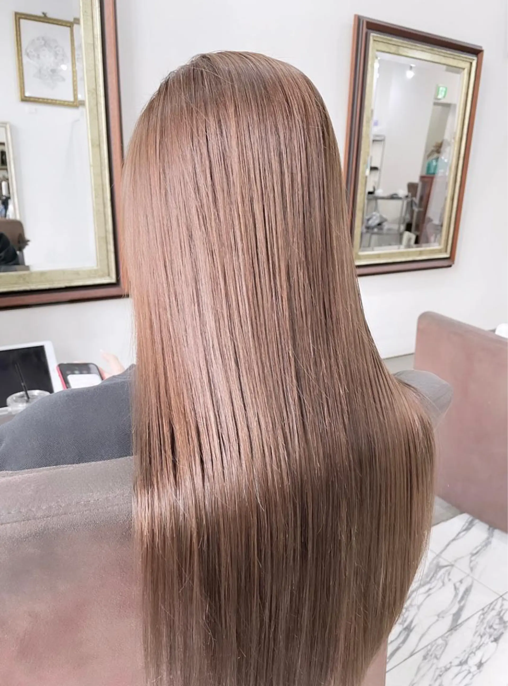 ロング カラー カット ヘアカラー 縮毛矯正 トリートメント 🩵縮毛矯正  髪質 改善 美髪🩵のヘアスタイル