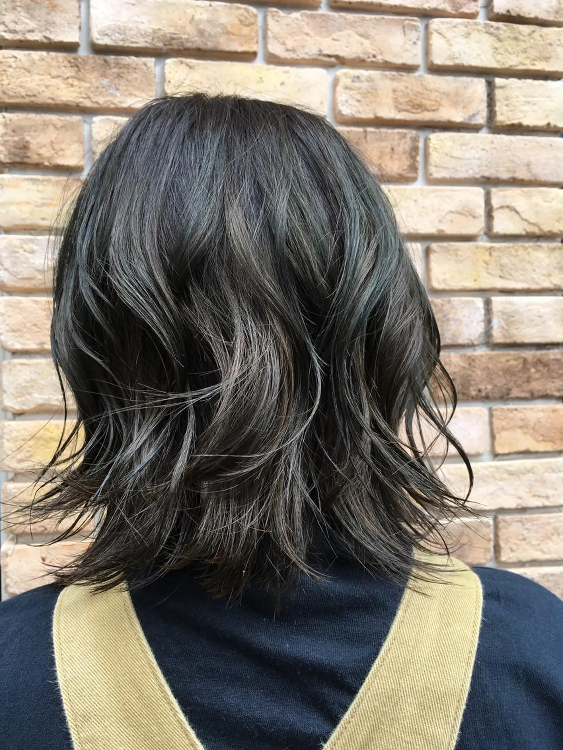ミディアム カラー グラデーションカラー カット ヘアカラー くまがい みゆ【edge.】のヘアスタイル