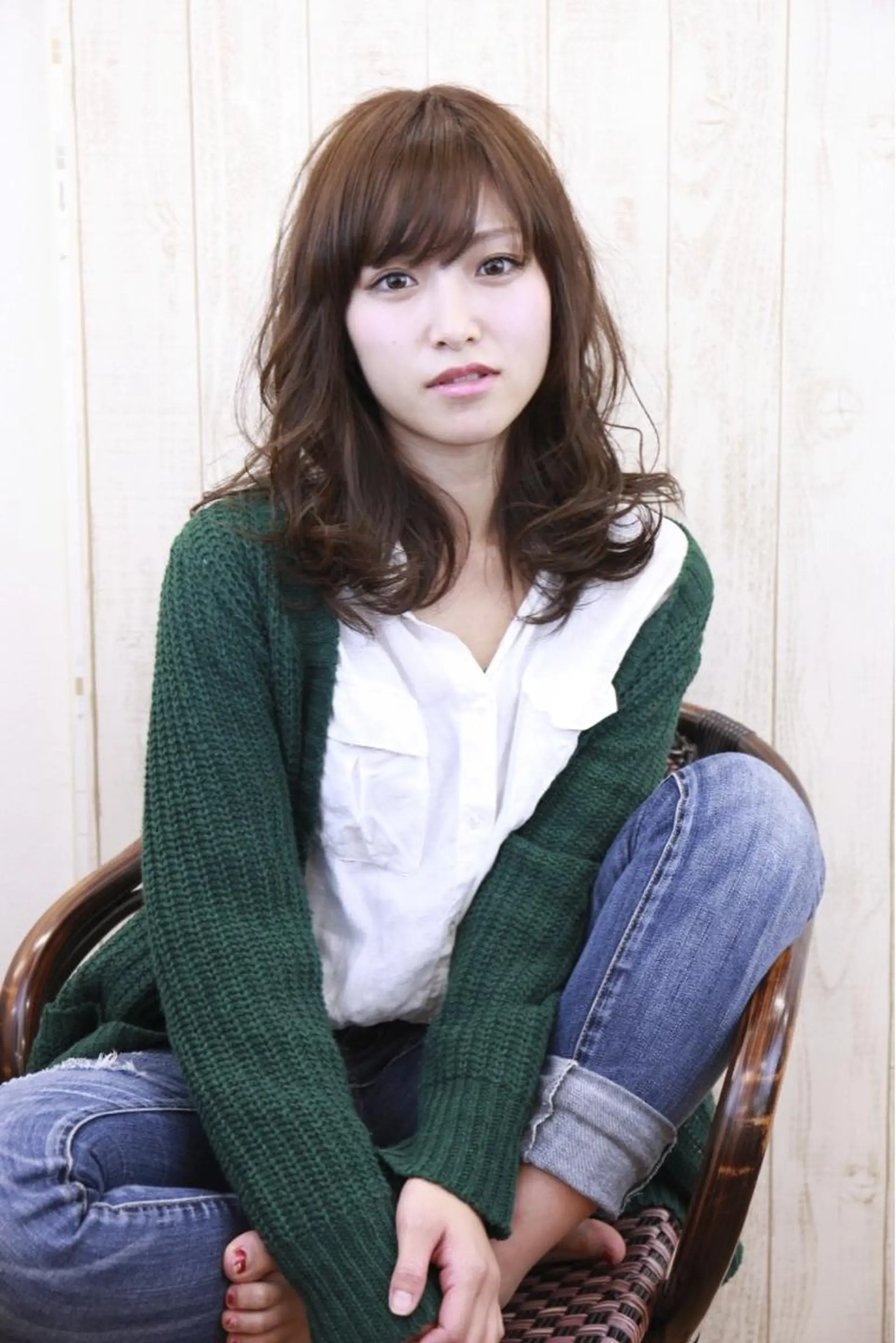 ミディアム セミロング カラー パーマ 太田 康治のヘアスタイル