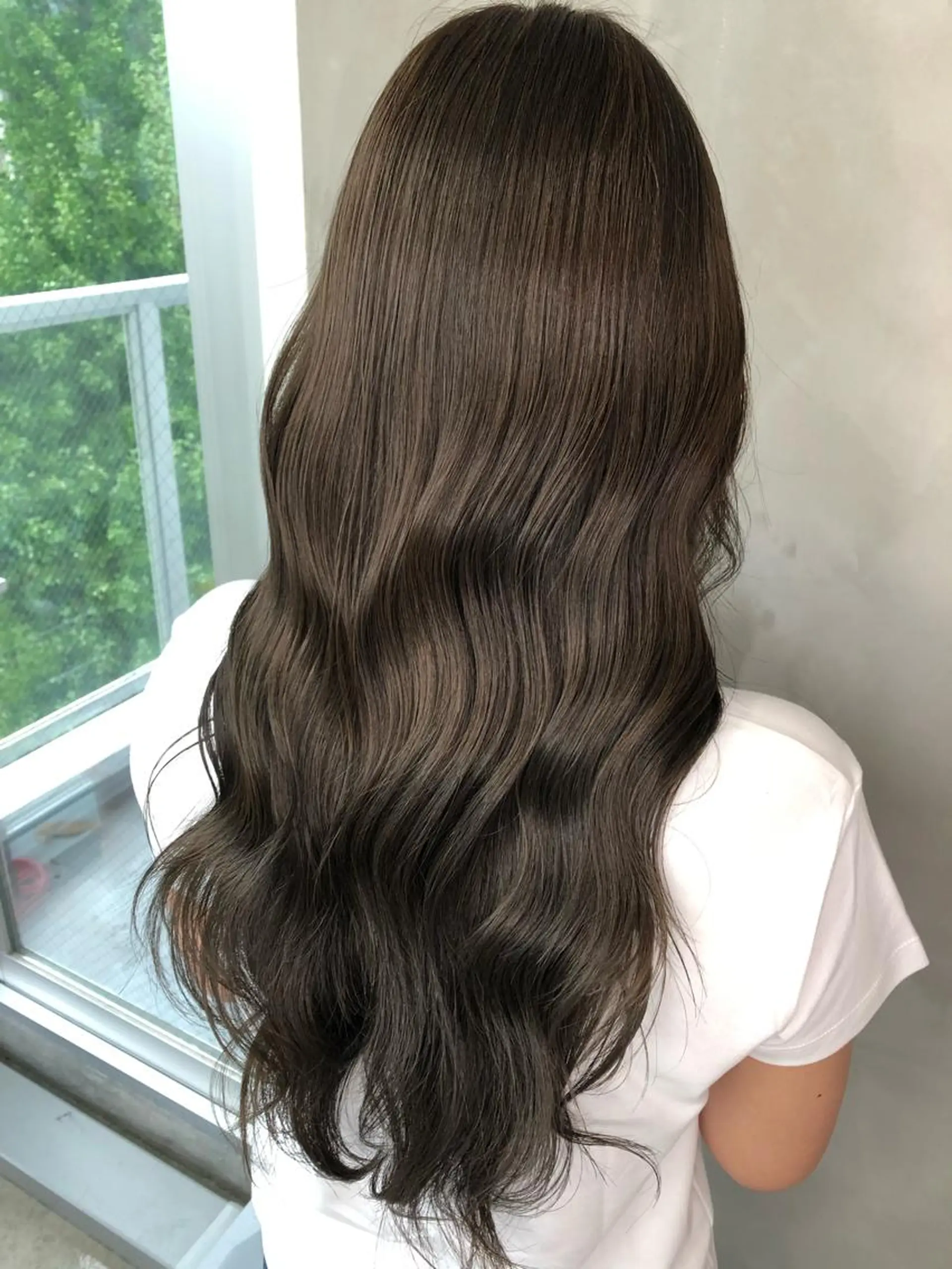 セミロング カット ヘアカラー トリートメント 大友 正晴のヘアスタイル