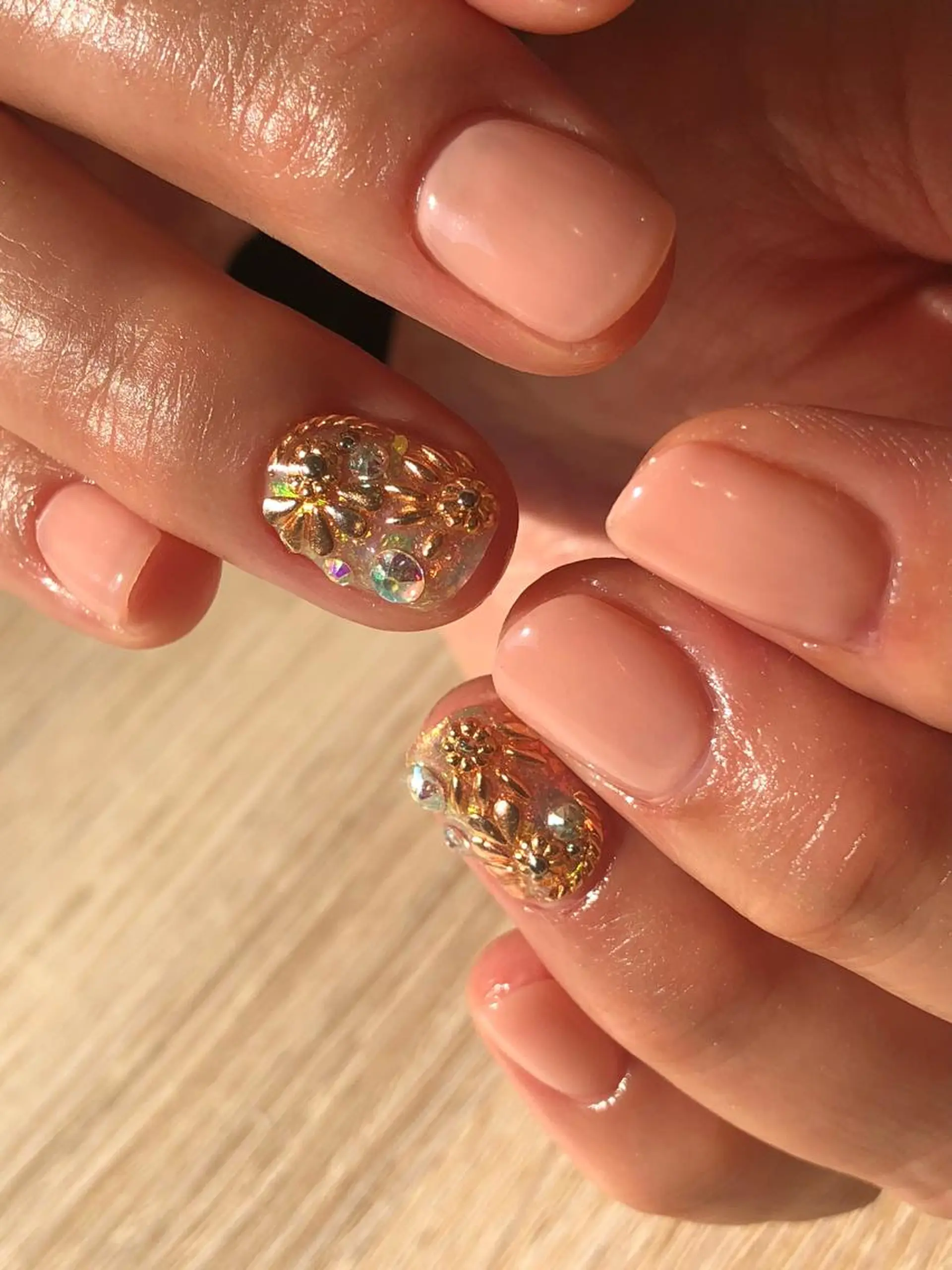 ネイル TOMOMI NAILsのネイルデザイン