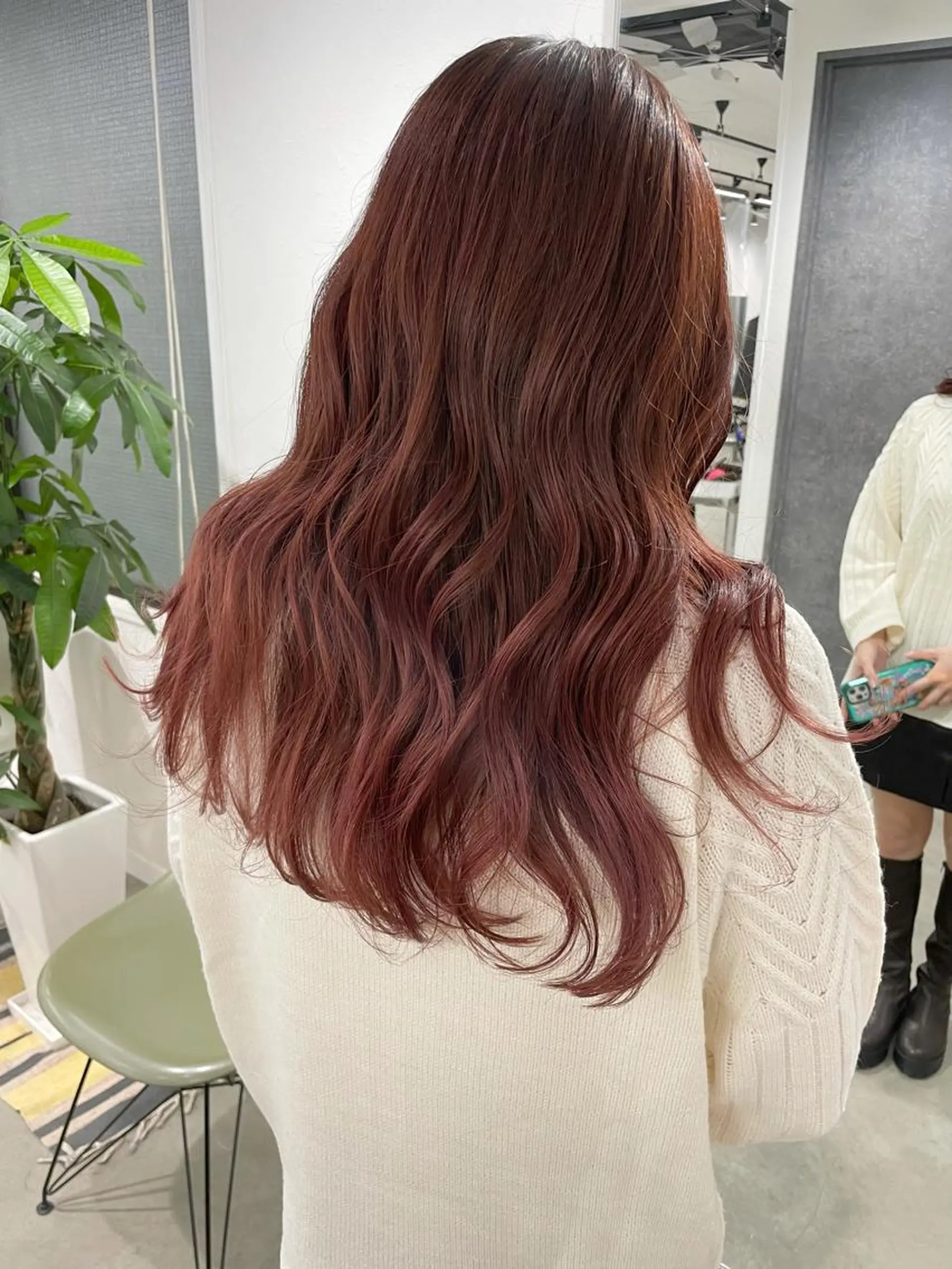 ロング カラー ピンクカラー レッドカラー 🤍2nd🤍田所 美希のヘアスタイル