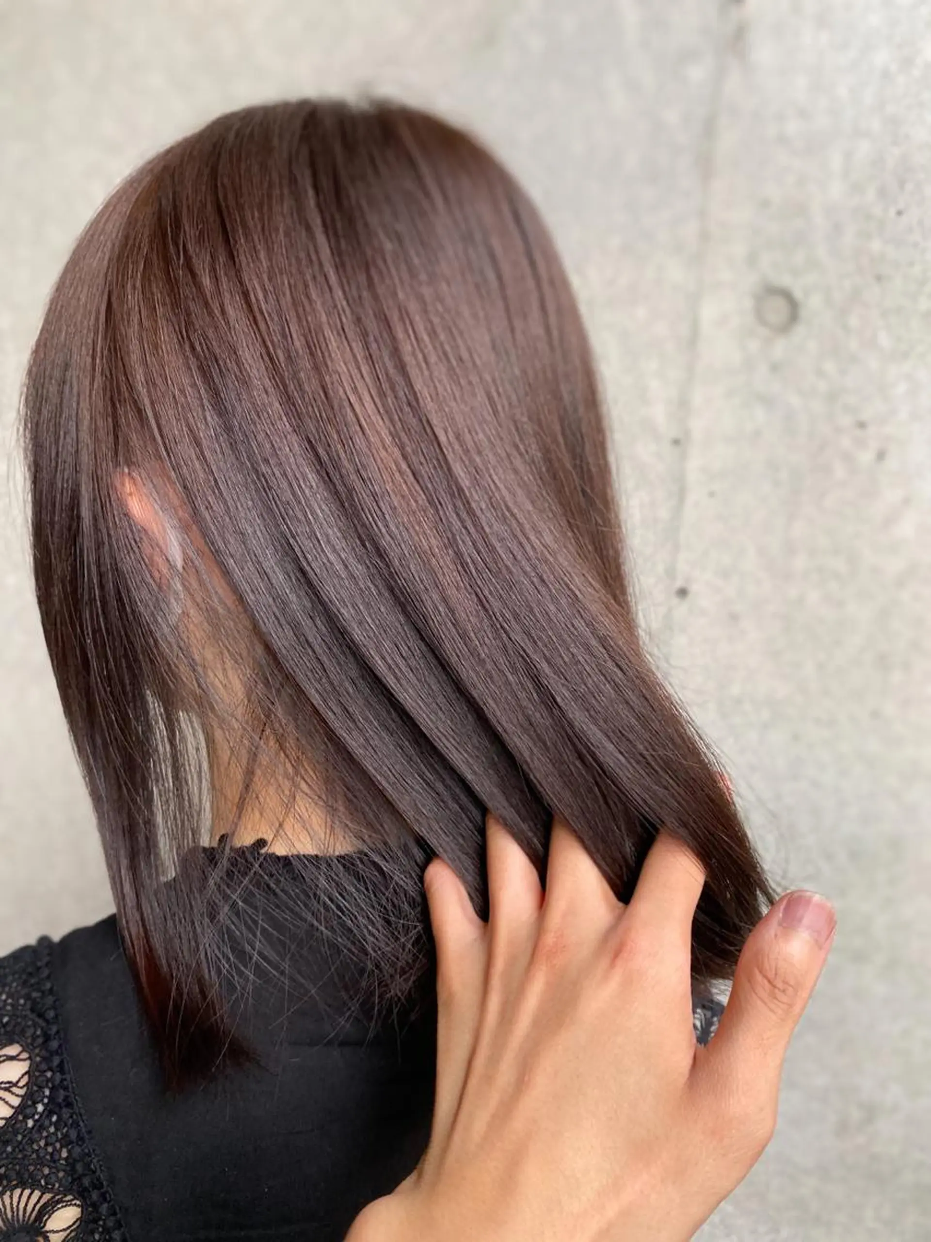 ミディアム カラー モテ前髪 タゴメ シンヤのヘアスタイル