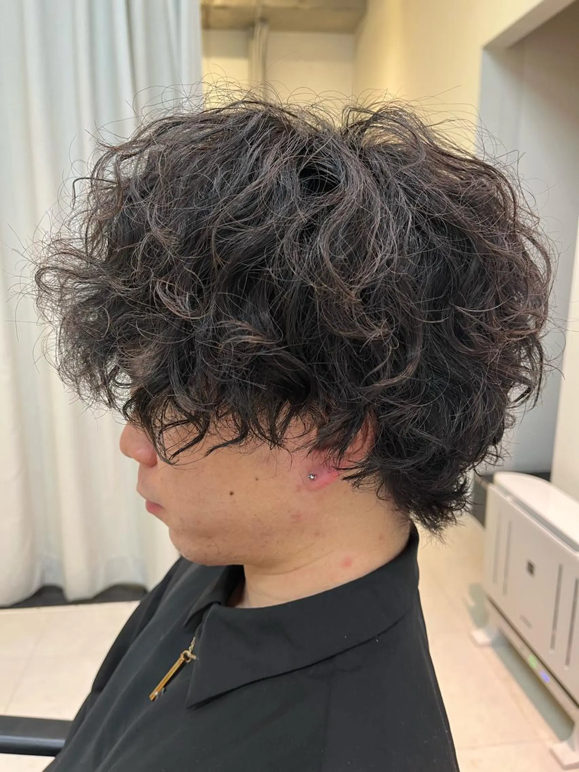 ミディアム パーマ メンズ 🏆メンズヘア特化 🥇代表りんぺーのヘアスタイル