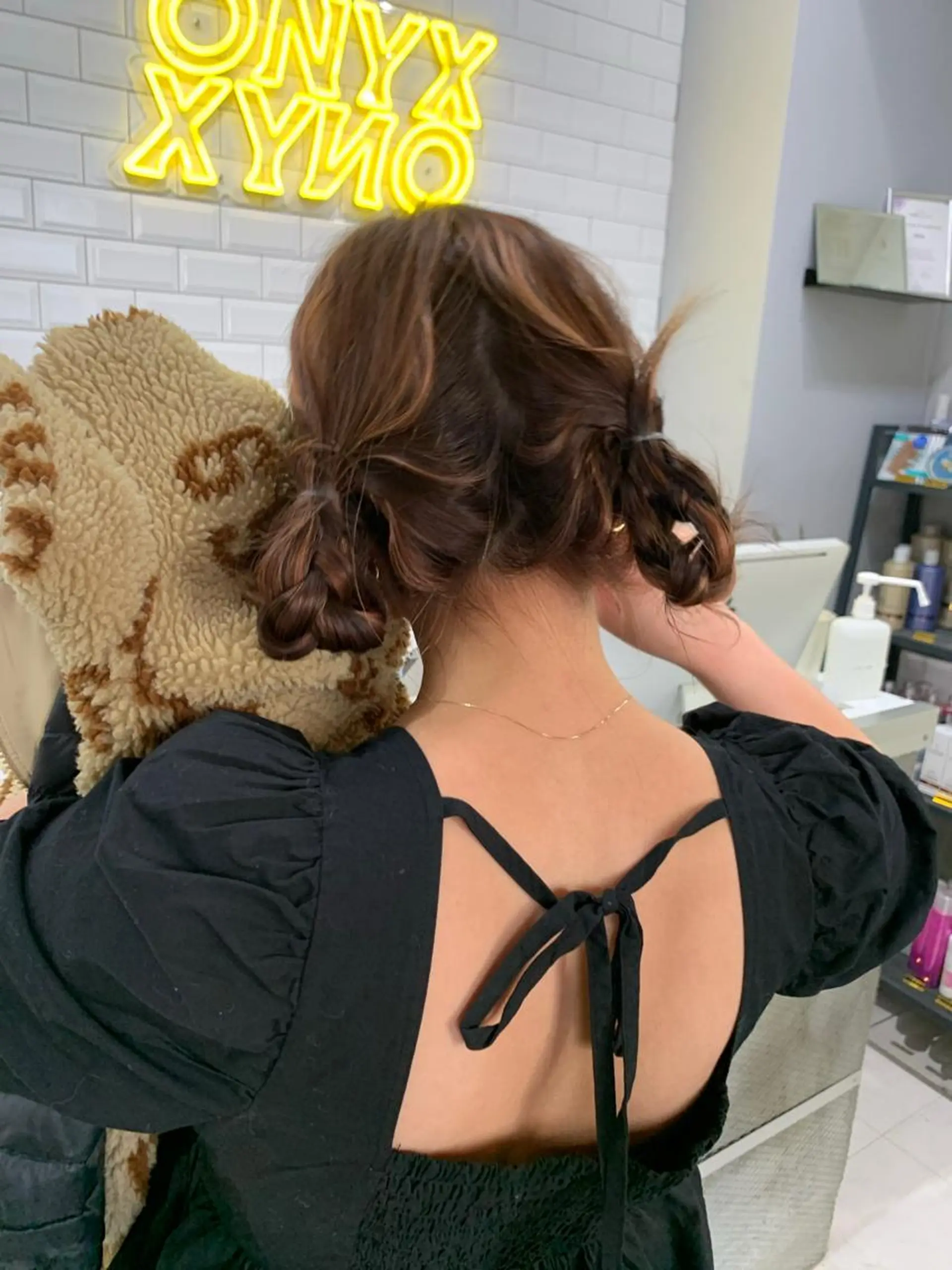 ロング カラー ヘアアレンジ ブラウンカラー オレンジ オレンジブラウン 卒業式ヘアセット🎀 ヘアアレンジのヘアスタイル