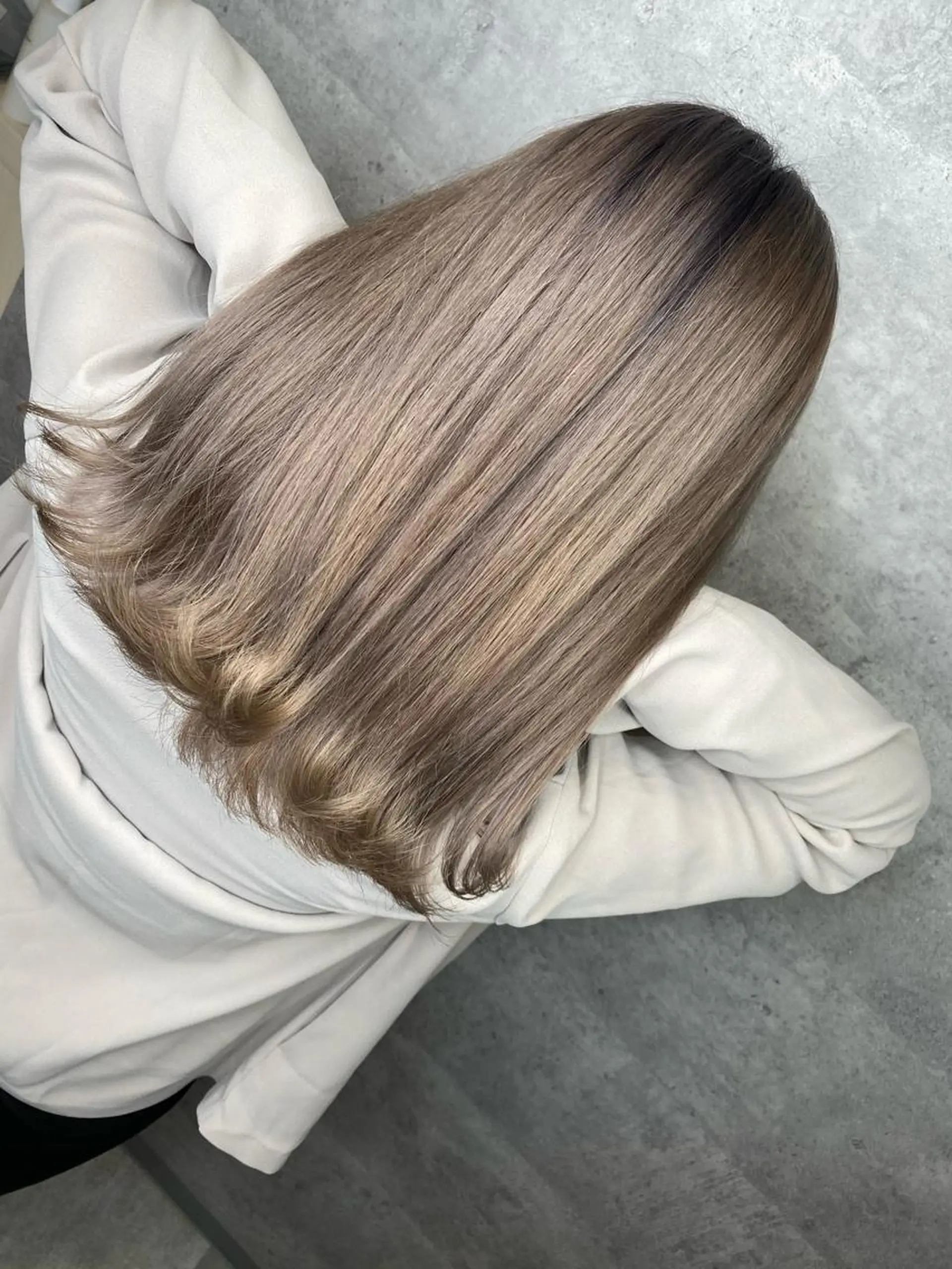 セミロング カラー ヘアカラー トリートメント 🌿海山龍馬🌿前髪 /顔まわり/レイヤーのヘアスタイル