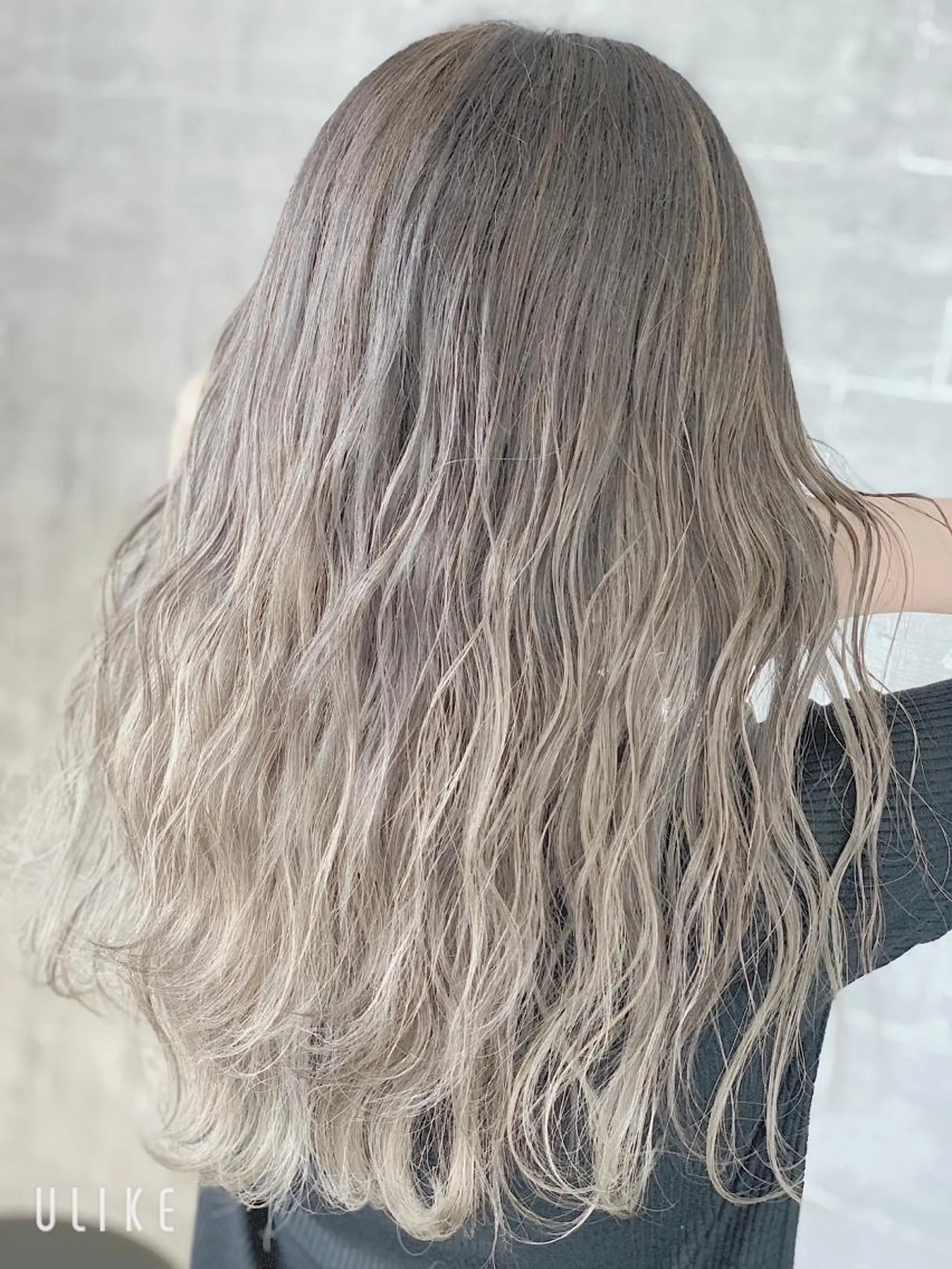 ロング メンズスタイル バレイヤージュ　齋藤のヘアスタイル